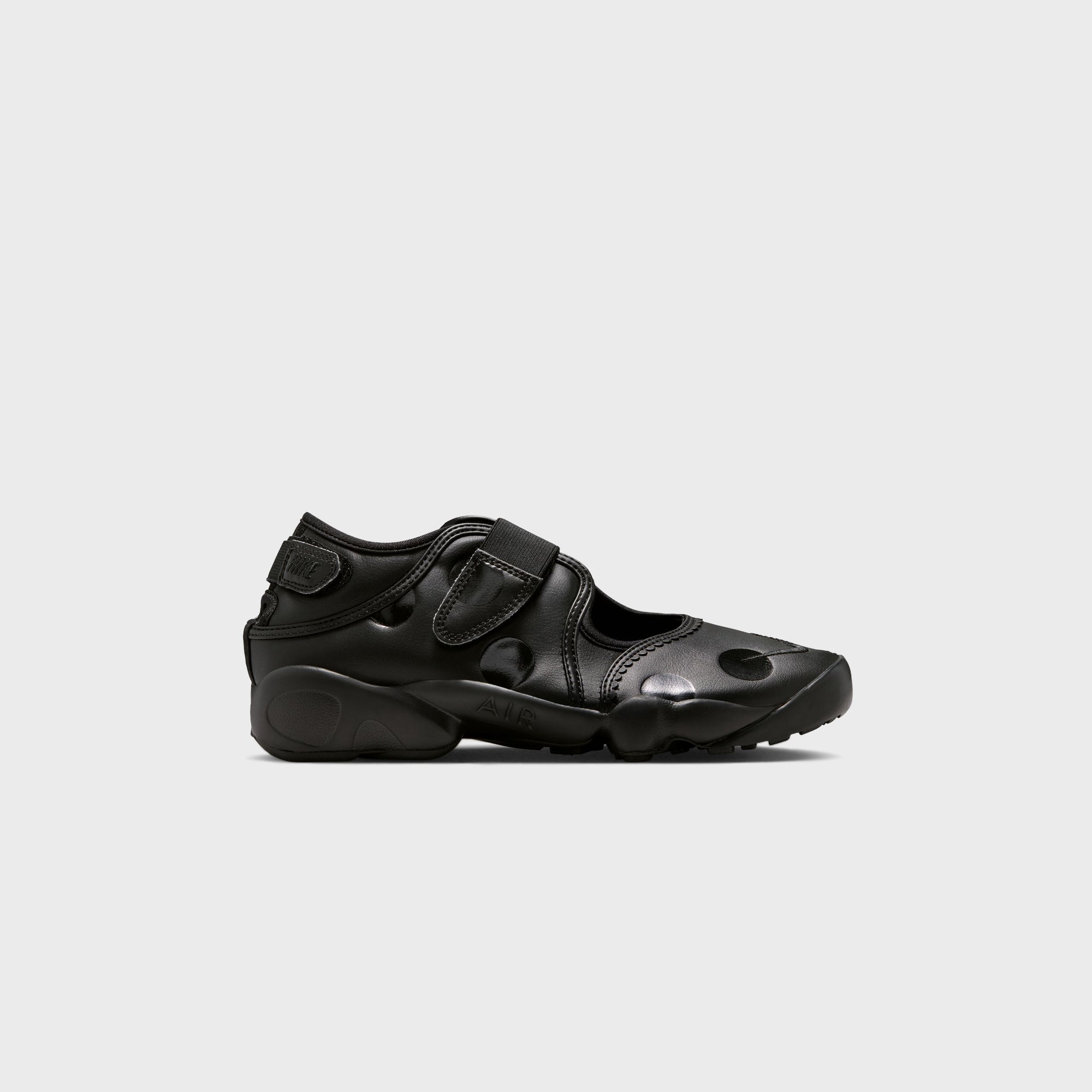 Nike WMNS Air Rift Dot - Black / Black – Kith Japan