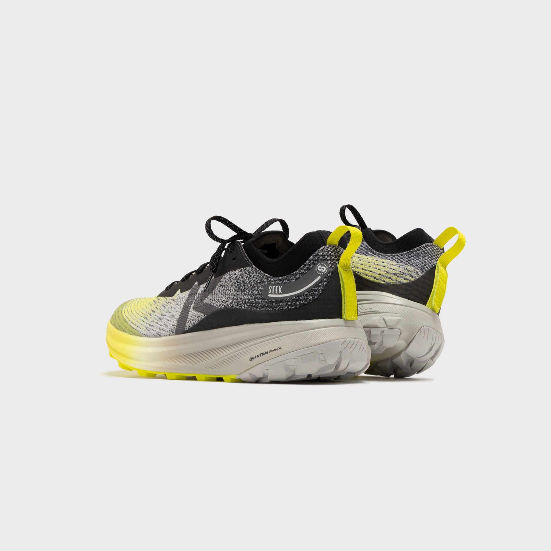 Keen Seek - Black