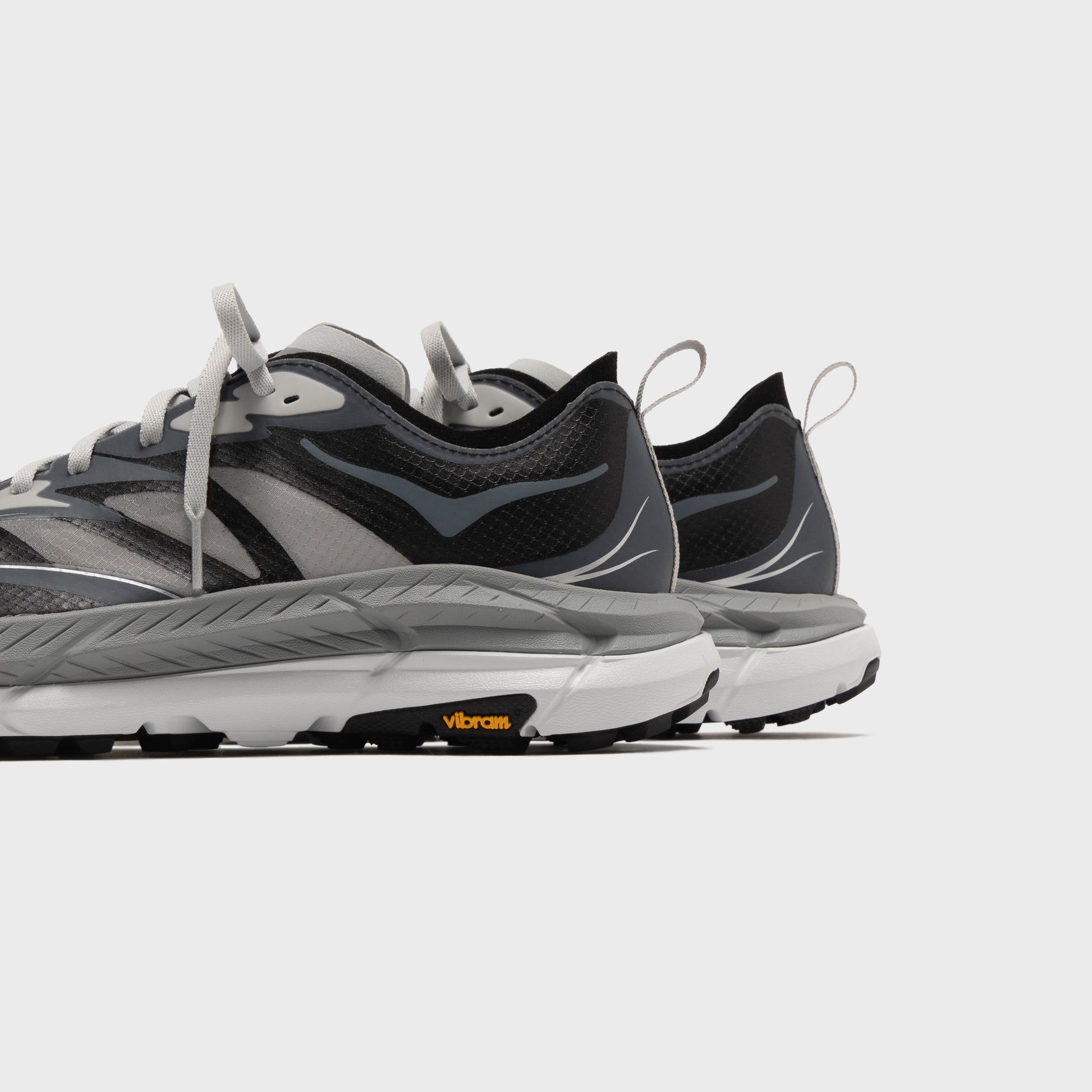 HOKA Mafate Speed 4 Lite - Black / Stardust
