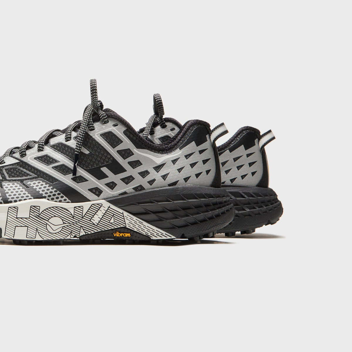 HOKA U Speedgoat 2 TS - Black / Stardust – Kith Japan