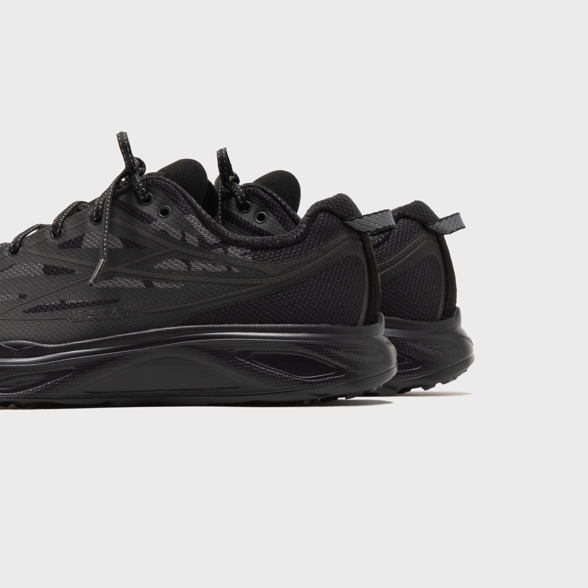 HOKA Huaka Pro - Black / Black / Black