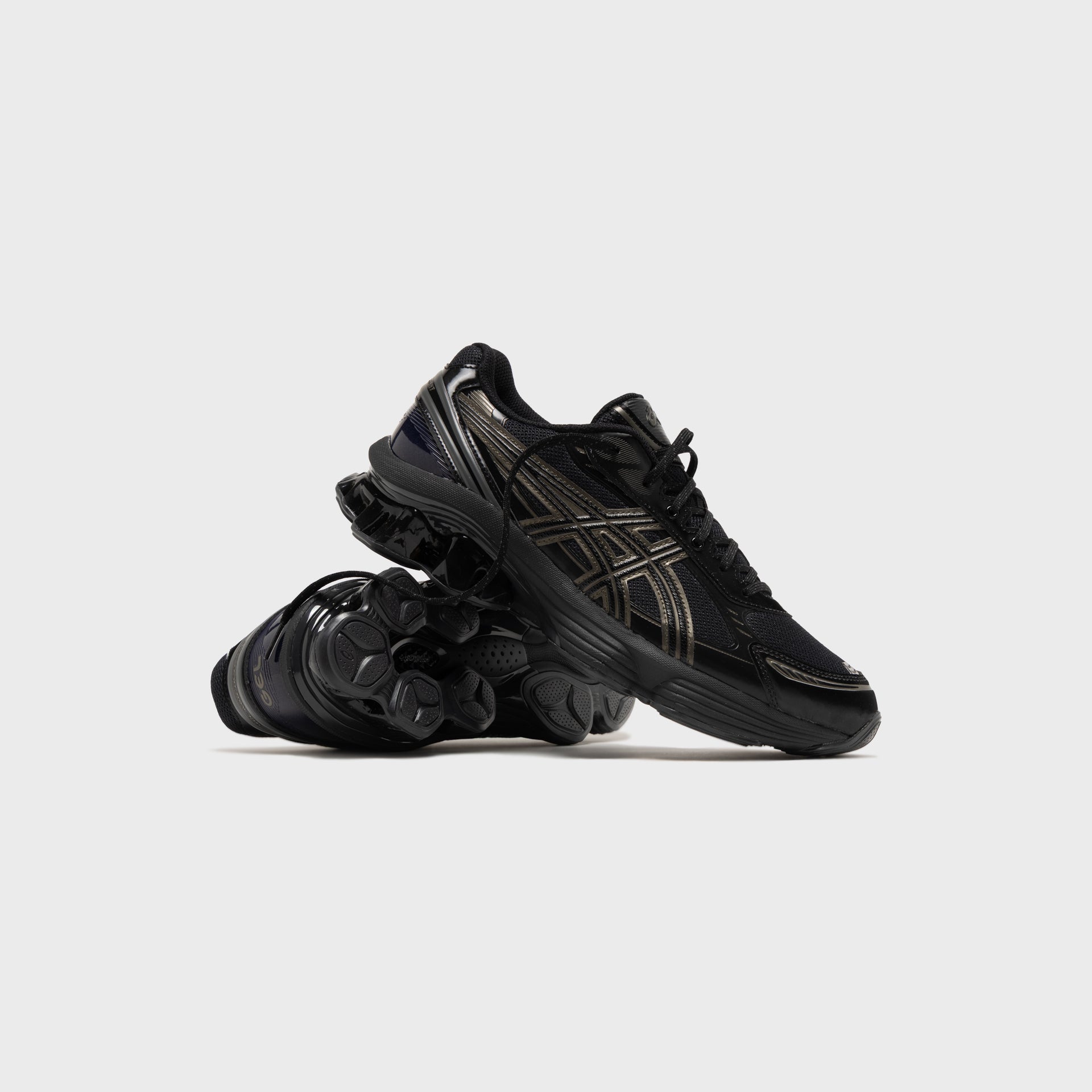 ASICS Gel-Kinetic Fluent - Black / Graphite Grey