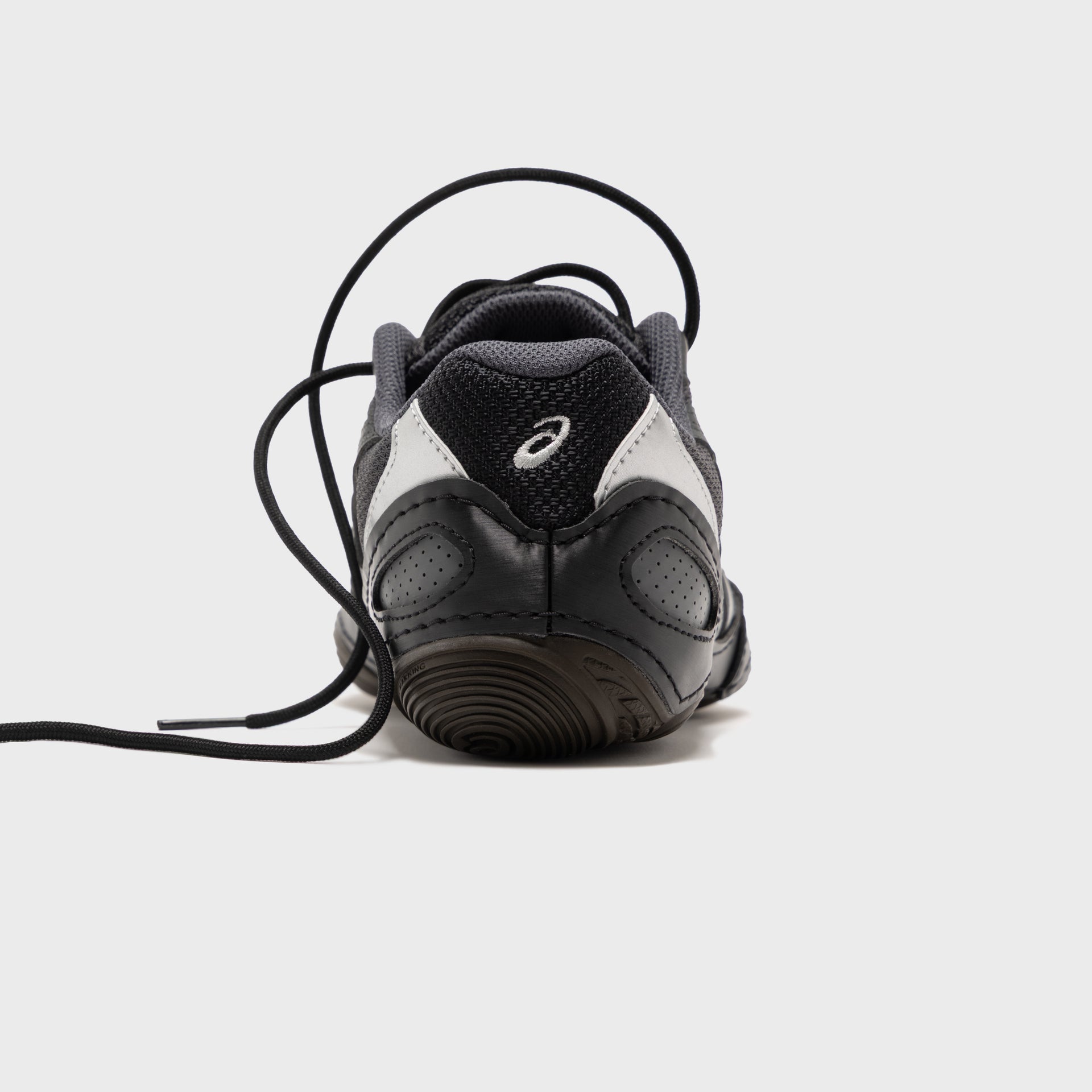 Asics HYPERSYNC - Graphite Grey / Black