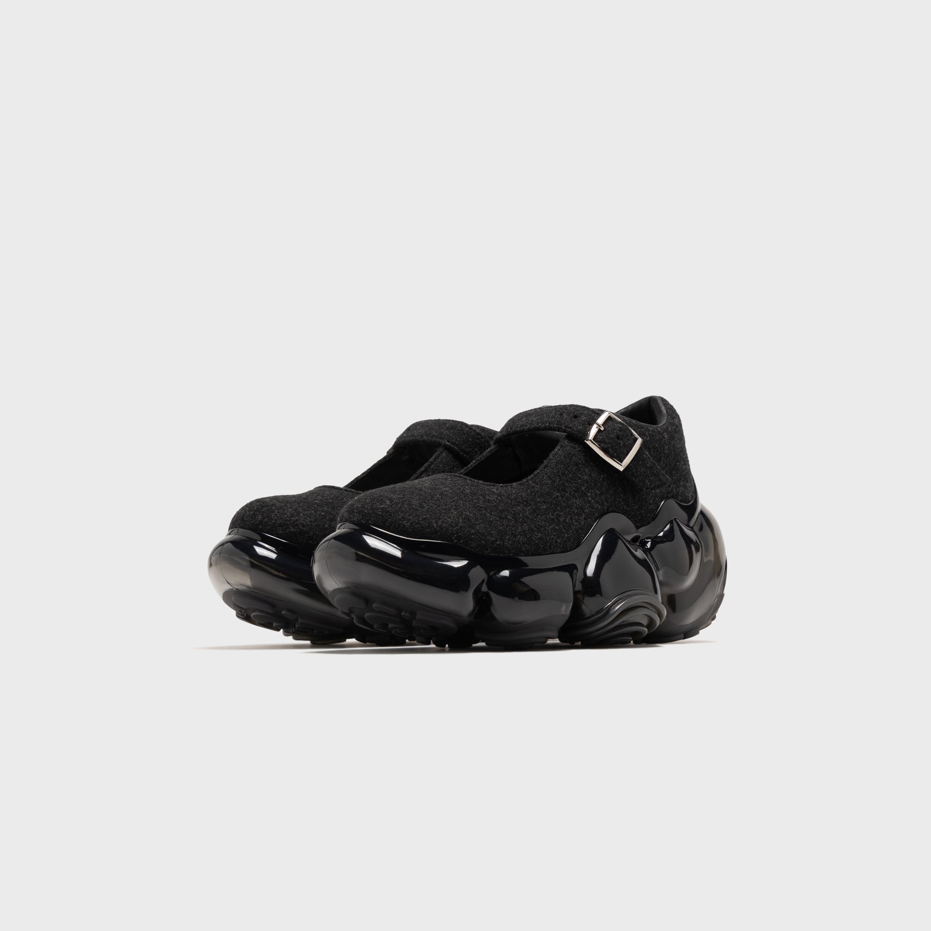 Grounds Moopie Felt Pebble - Black Felt / Black