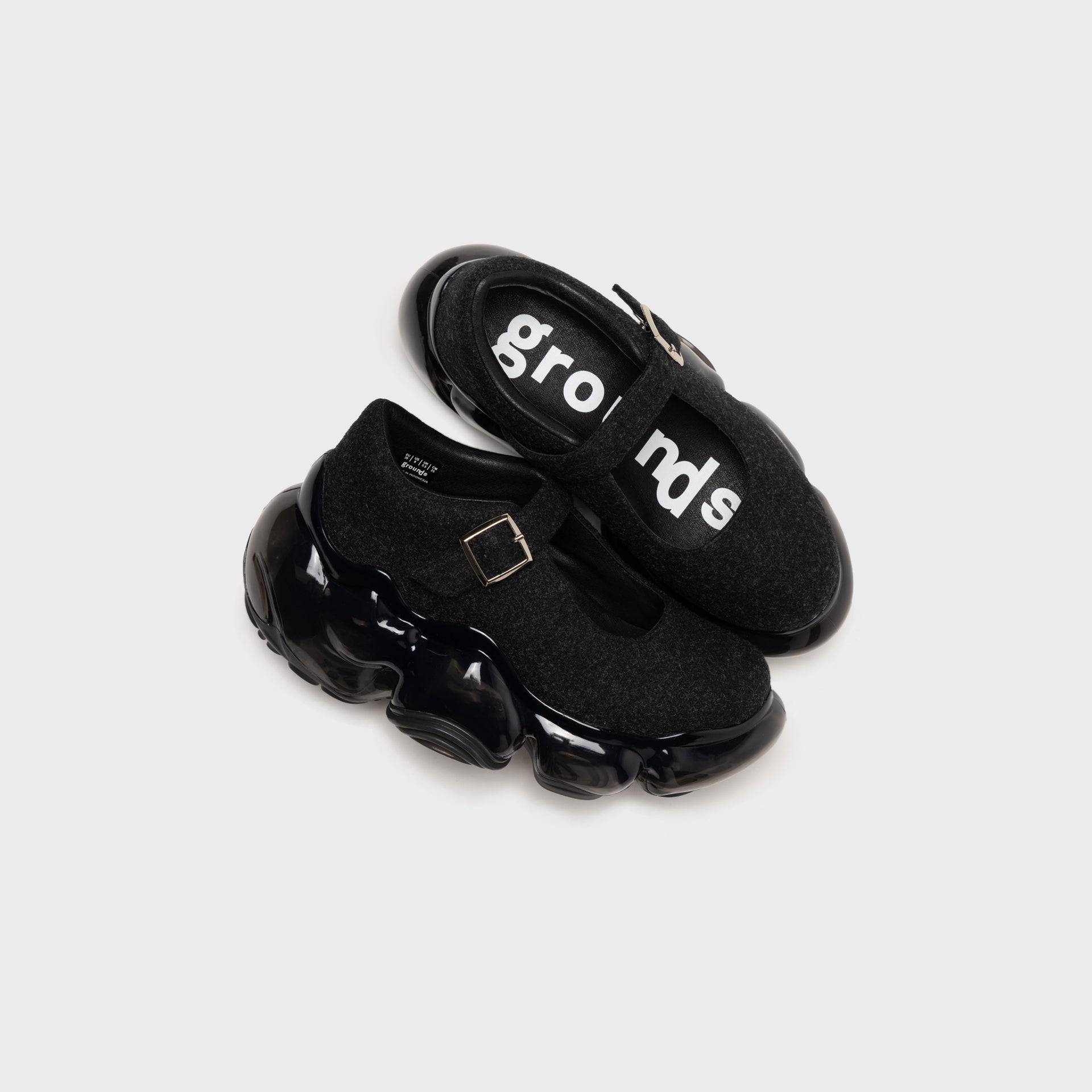 Grounds Moopie Felt Pebble - Black Felt / Black