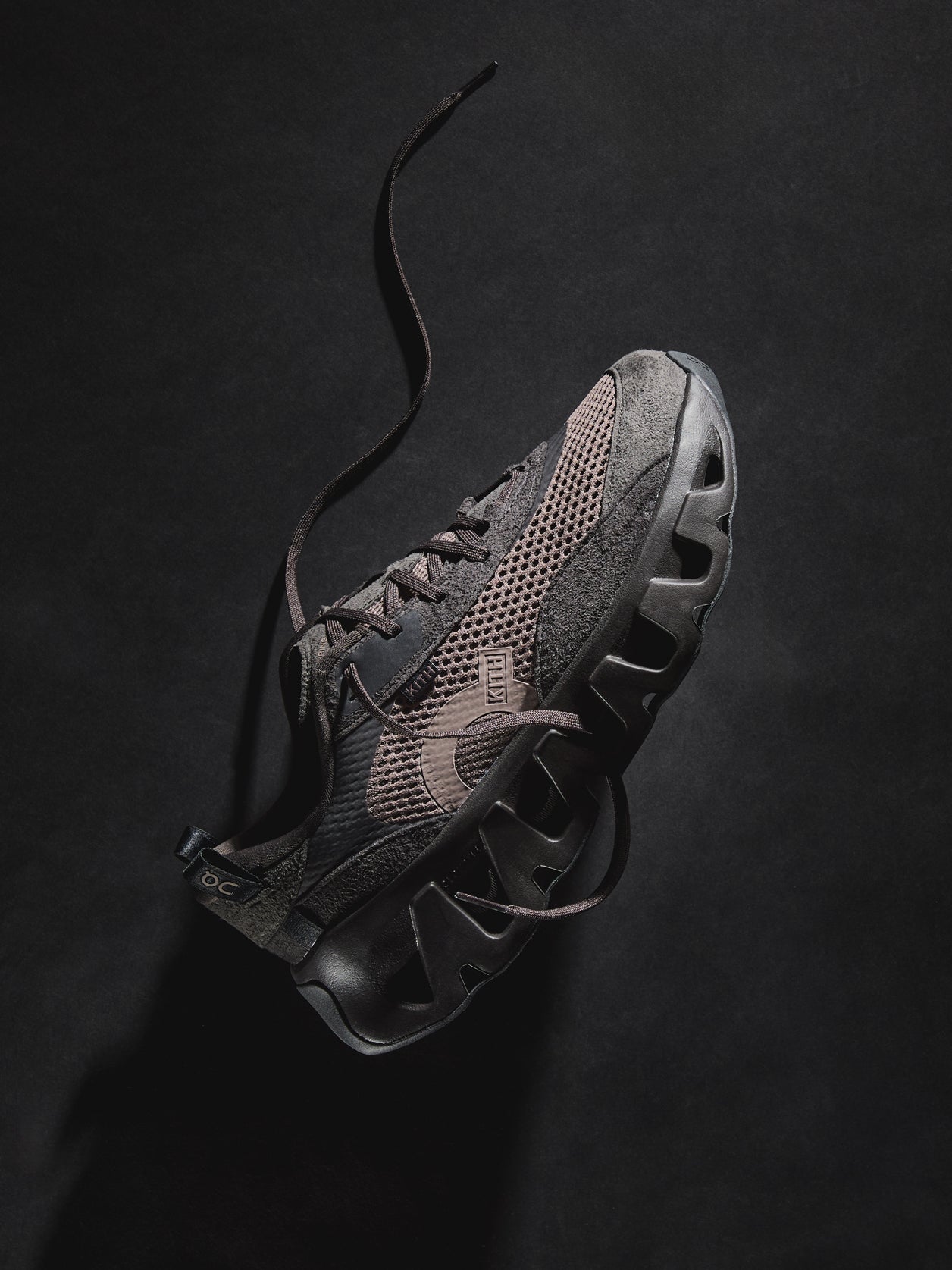 Kith for On K-Tech 1 & K-Tech 2 – Kith Japan