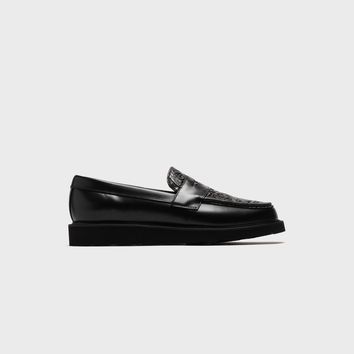 CAMINANDO Embossed Loafer - Black