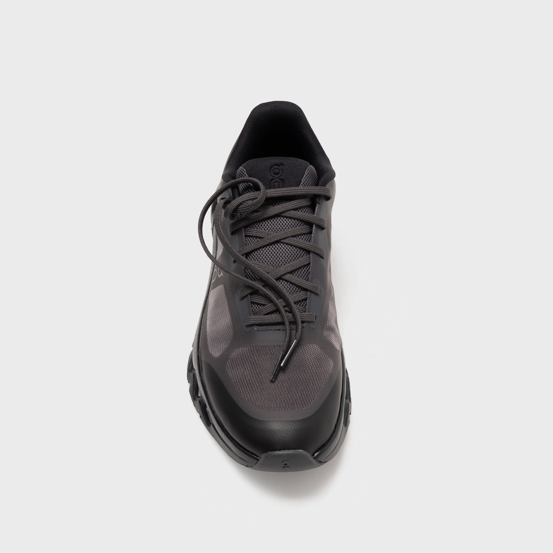On Running Cloudtilt Remix - Black