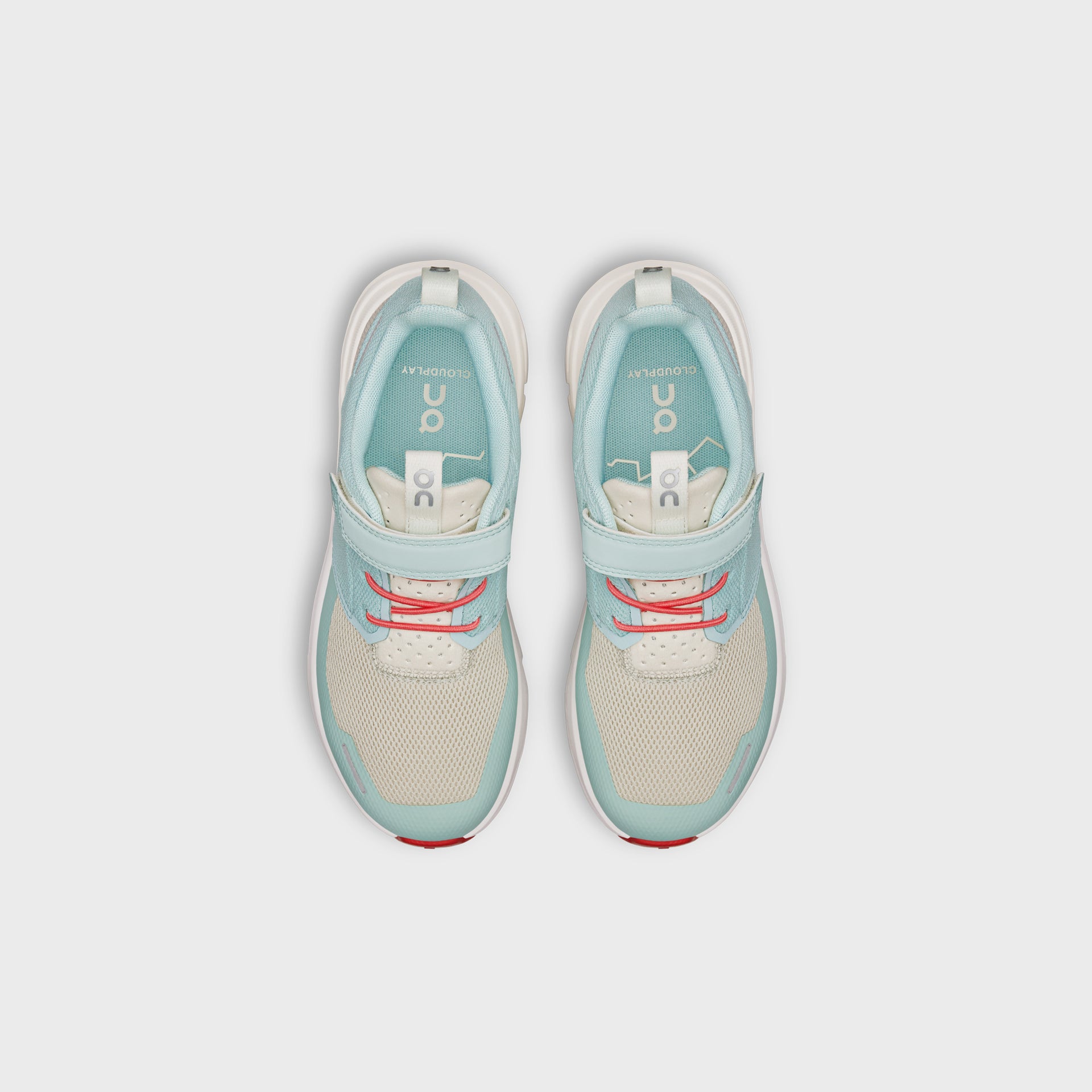 On Running Cloud Play - Green