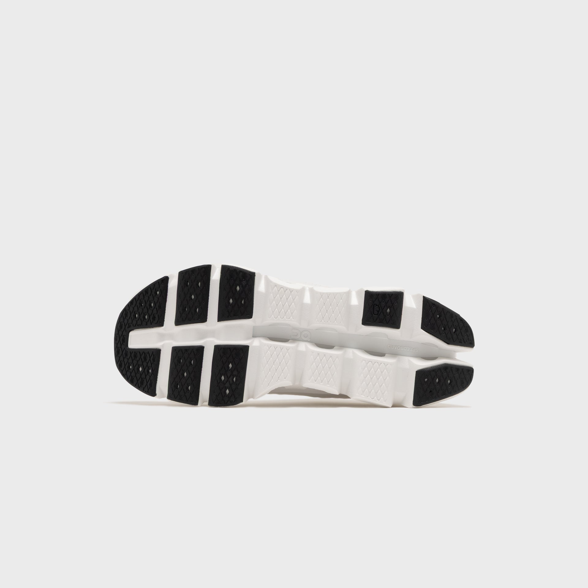 On Running Cloudswift Amp - White / White
