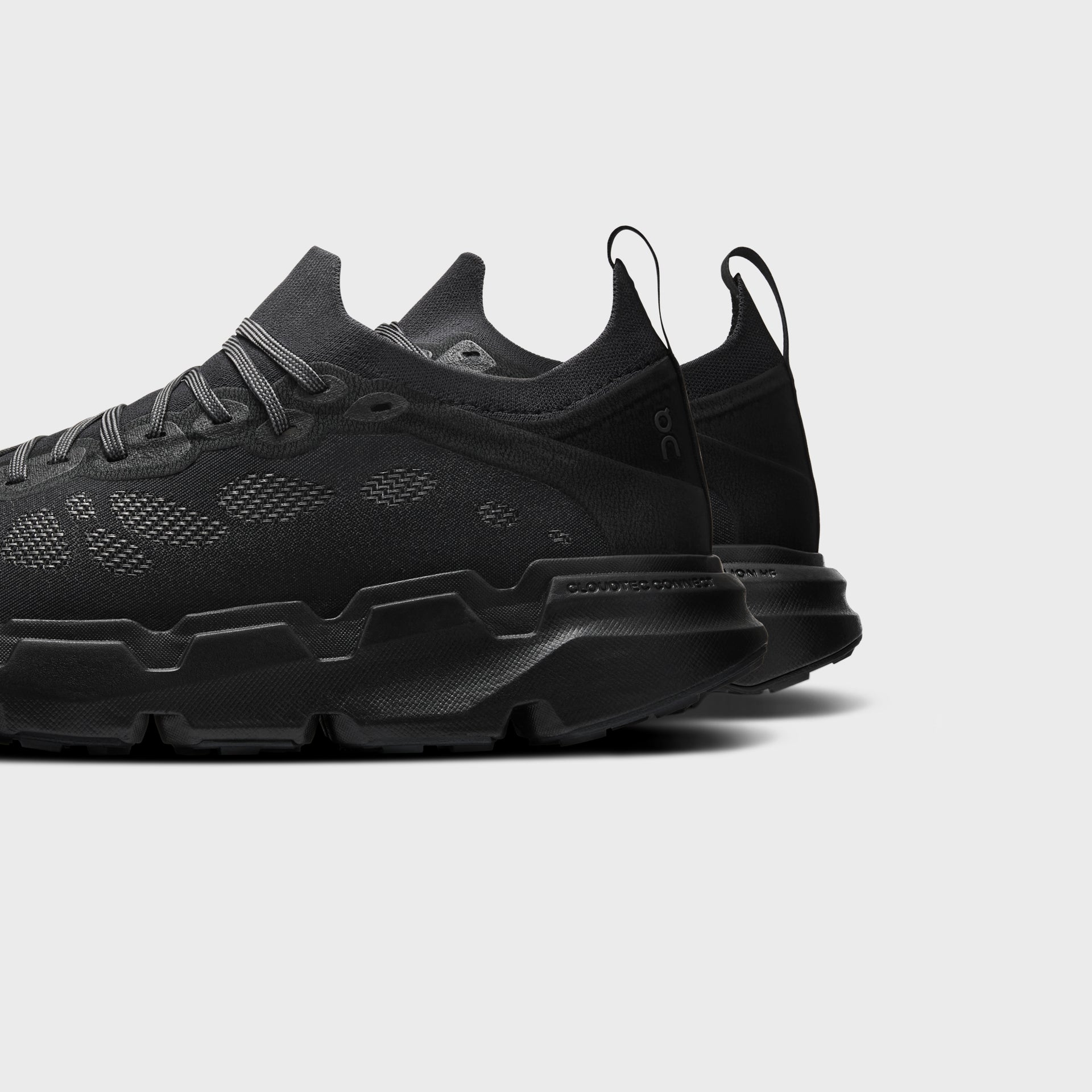 On Running x Post Archive Faction Cloudsoma - Black / Black