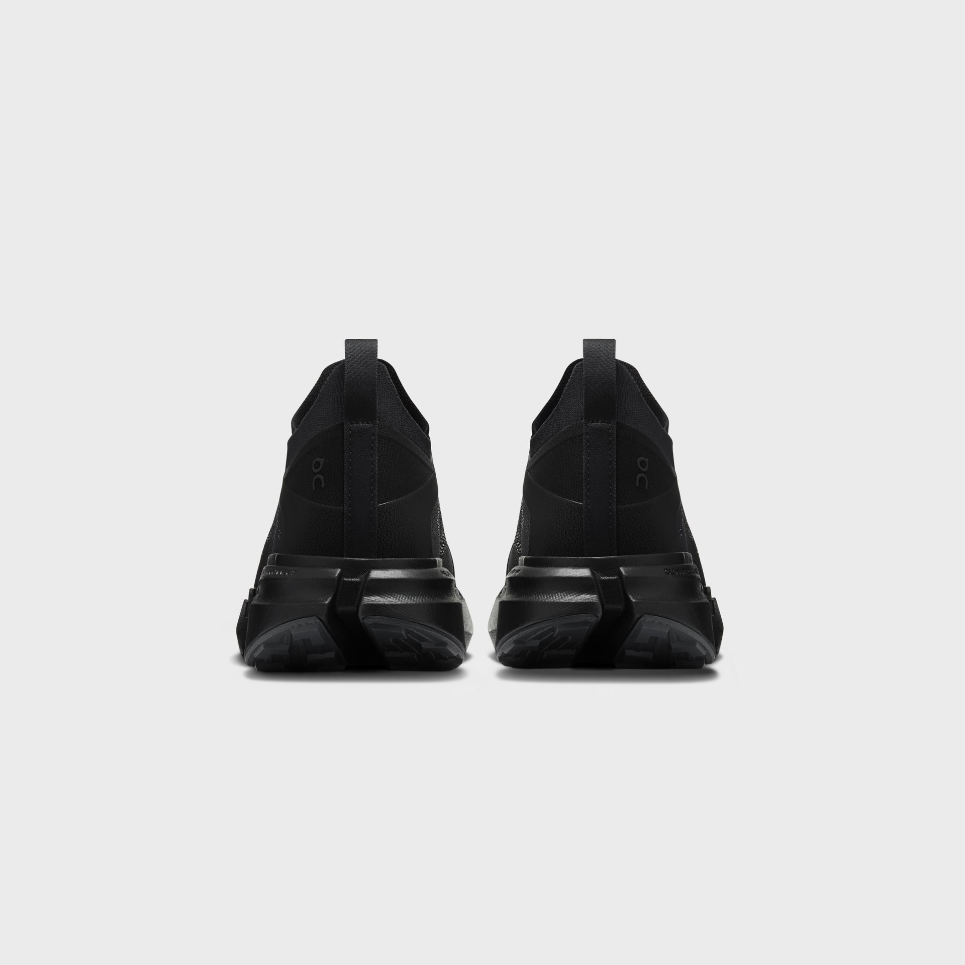 On Running x Post Archive Faction WMNS Cloudsoma - Black / Black