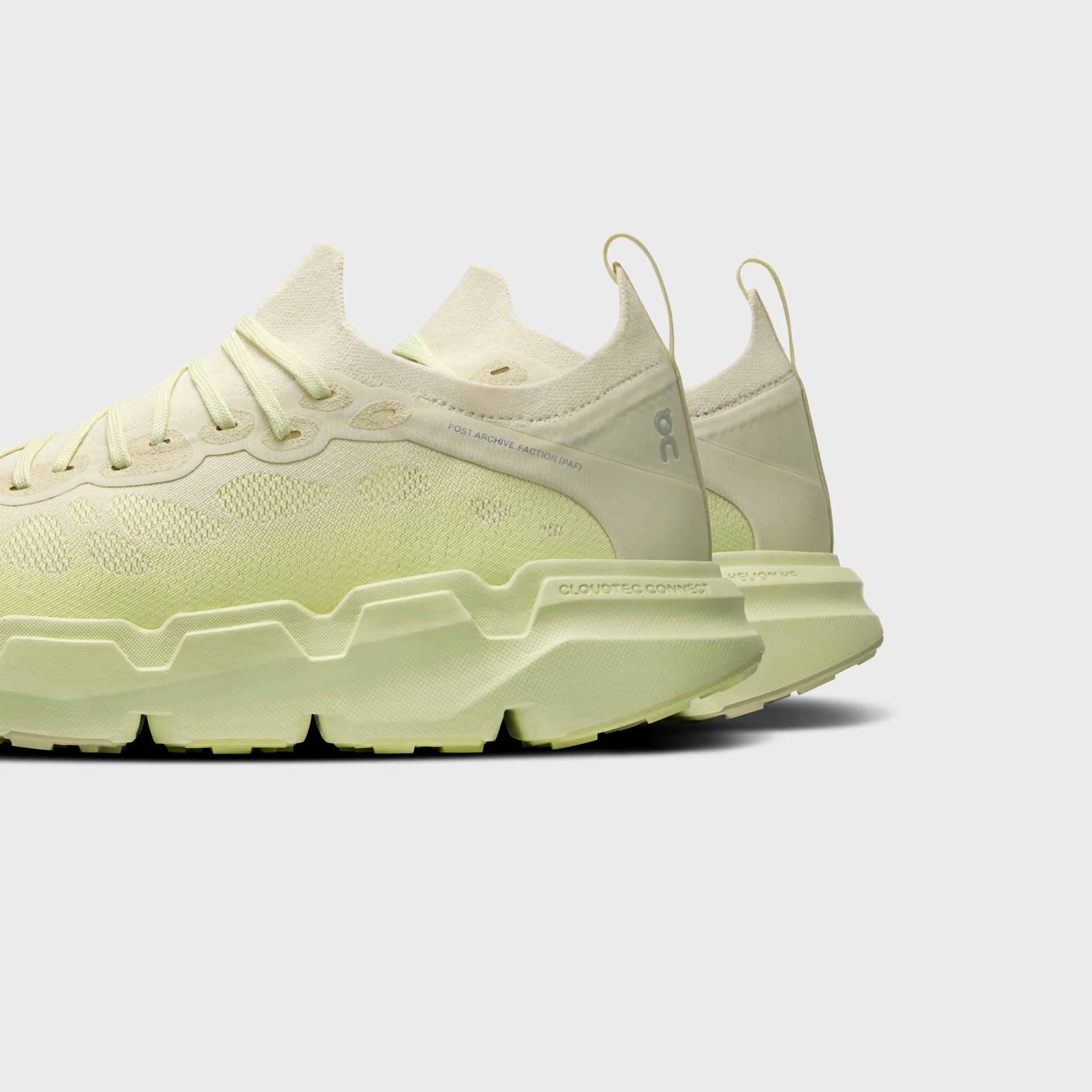 On Running x Post Archive Faction Cloudsoma - Haze / Linen