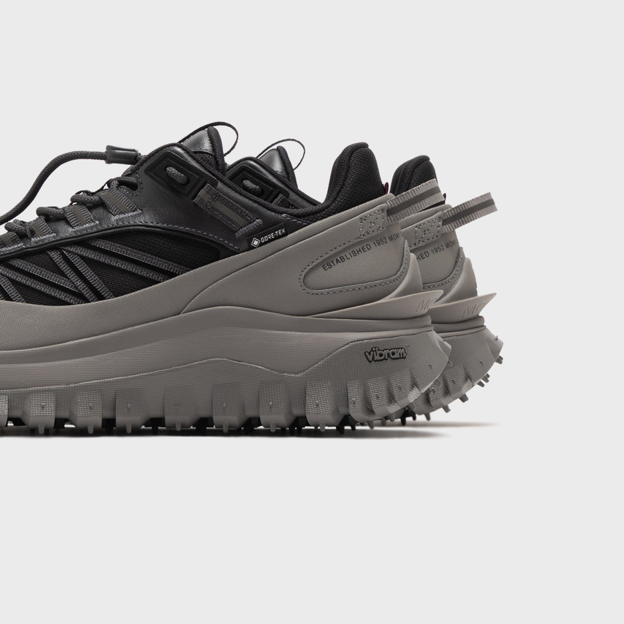 Moncler Trailgrip GTX Low - Black – Kith Japan