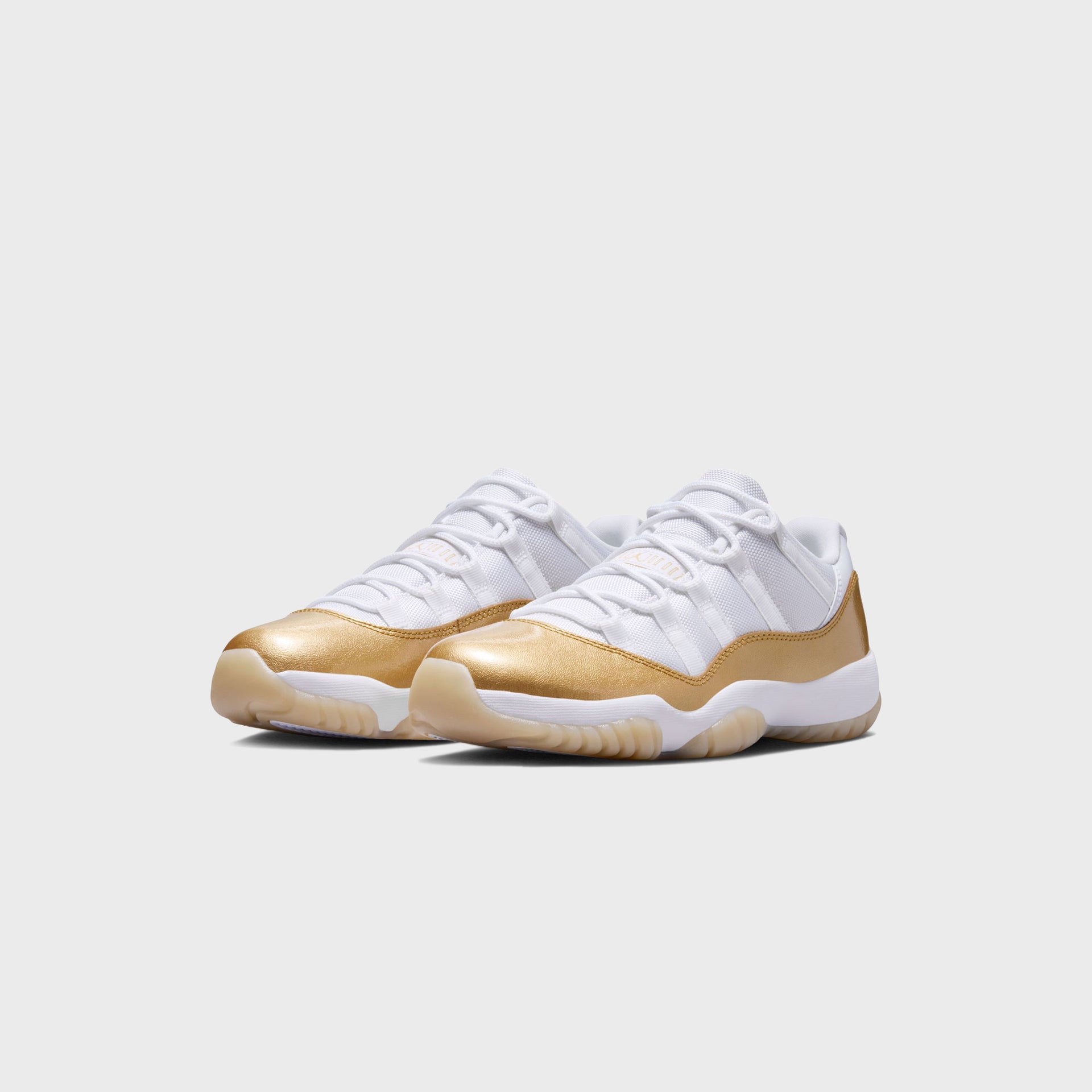 Jordan Air Jordan 11 Low - White / Metallic Gold / Team Gold