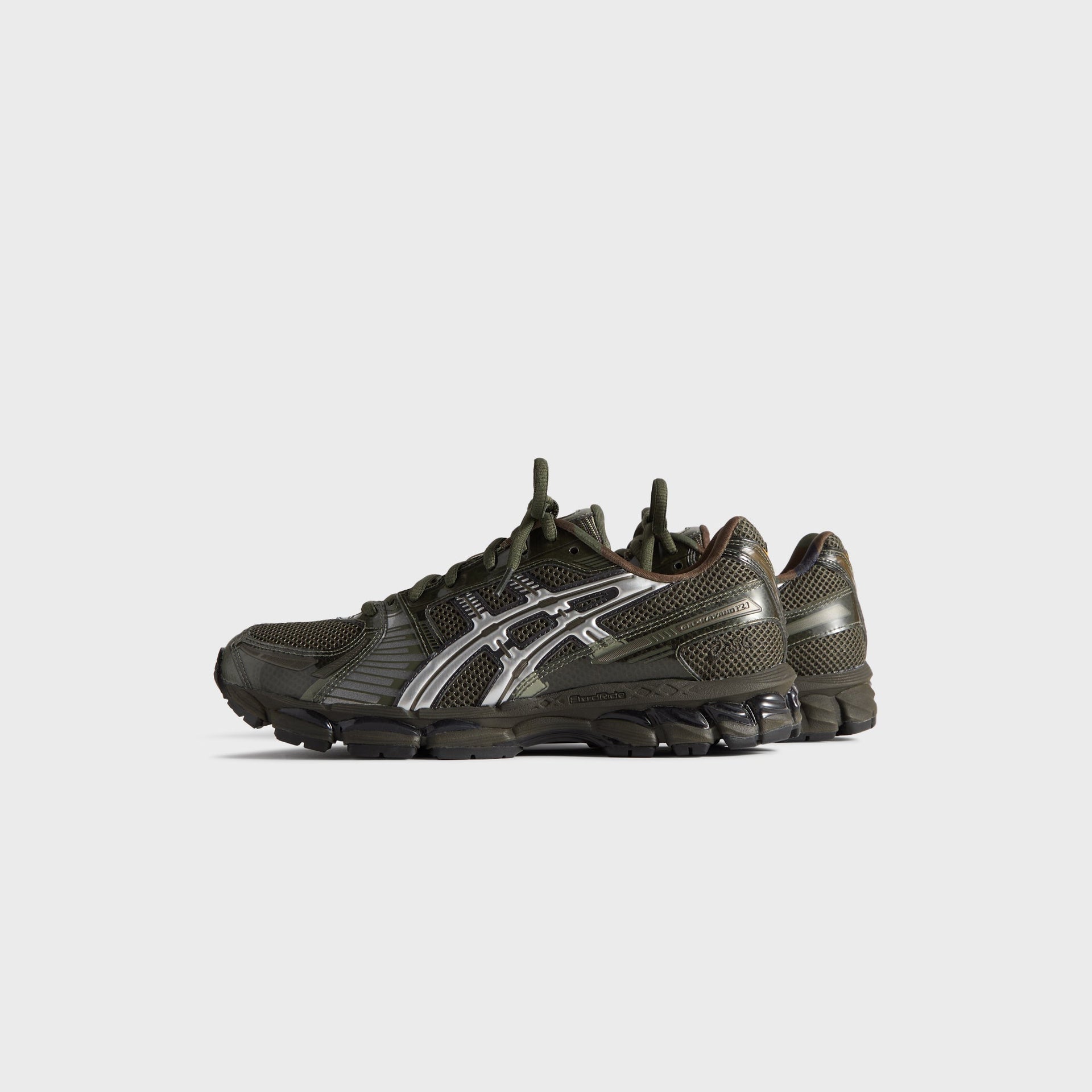 Marvel vs. Capcom | Kith for ASICS GEL-KAYANO® 12.1 Captain America vs. Guile Double Box - Dive Blue / Gunmetal / Deep Depths / Gunmetal
