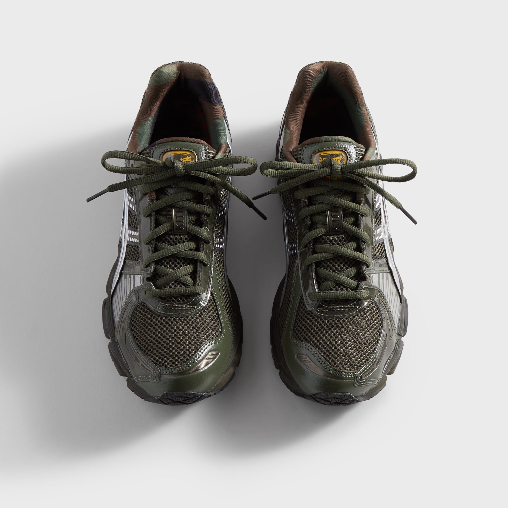 キャプテンアメリカ Marvel vs. Capcom | Kith for ASICS GEL-KAYANO® 12.1 Captain