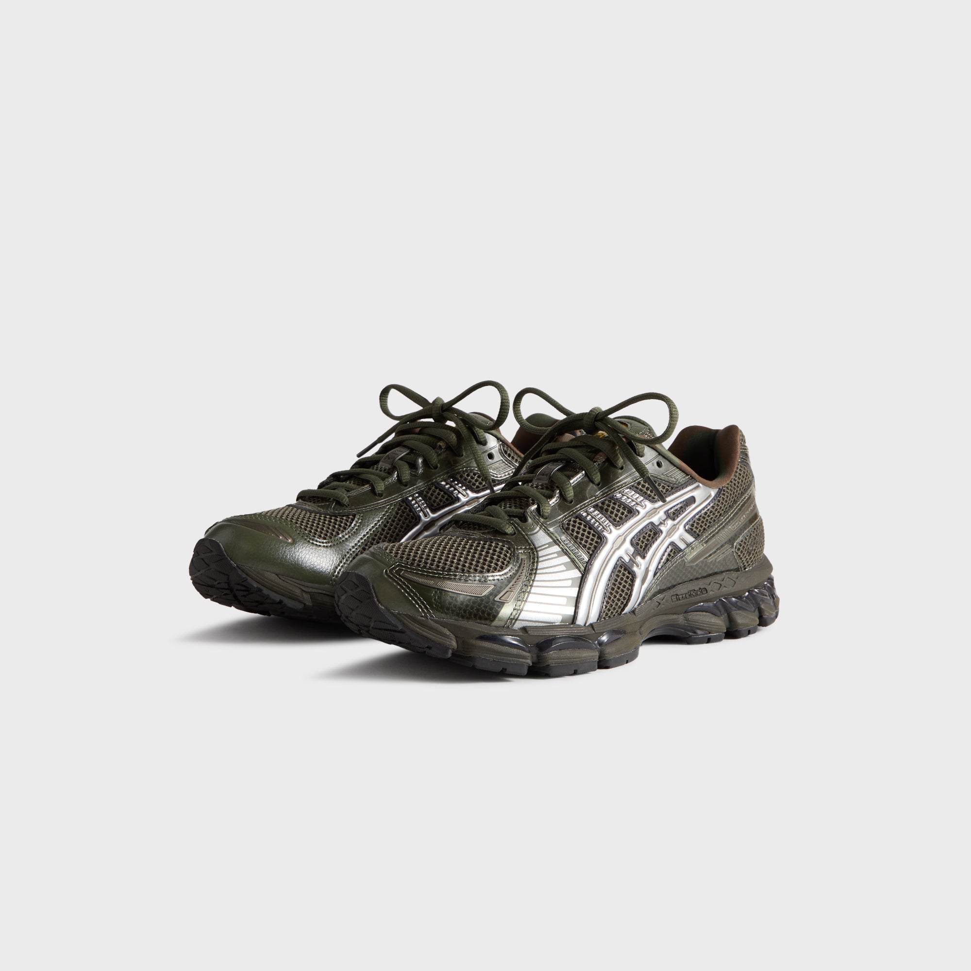 キャプテンアメリカ Marvel vs. Capcom | Kith for ASICS GEL-KAYANO® 12.1 Captain