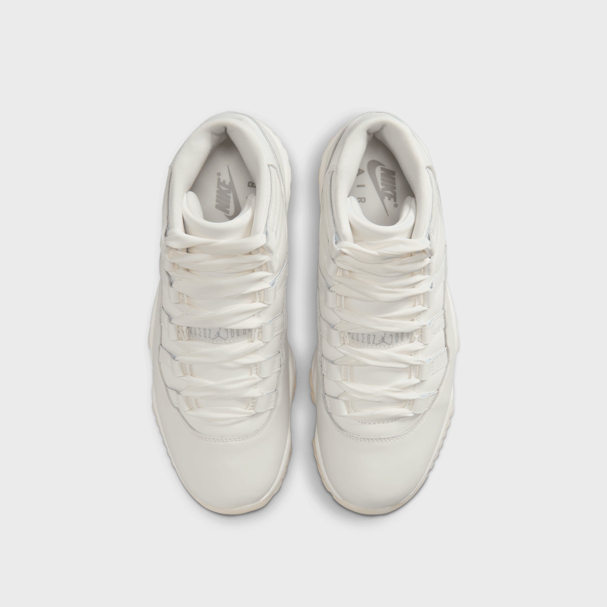 Jordan WMNS Air Jordan 11 Retro - Sail / Pearl Grey / White