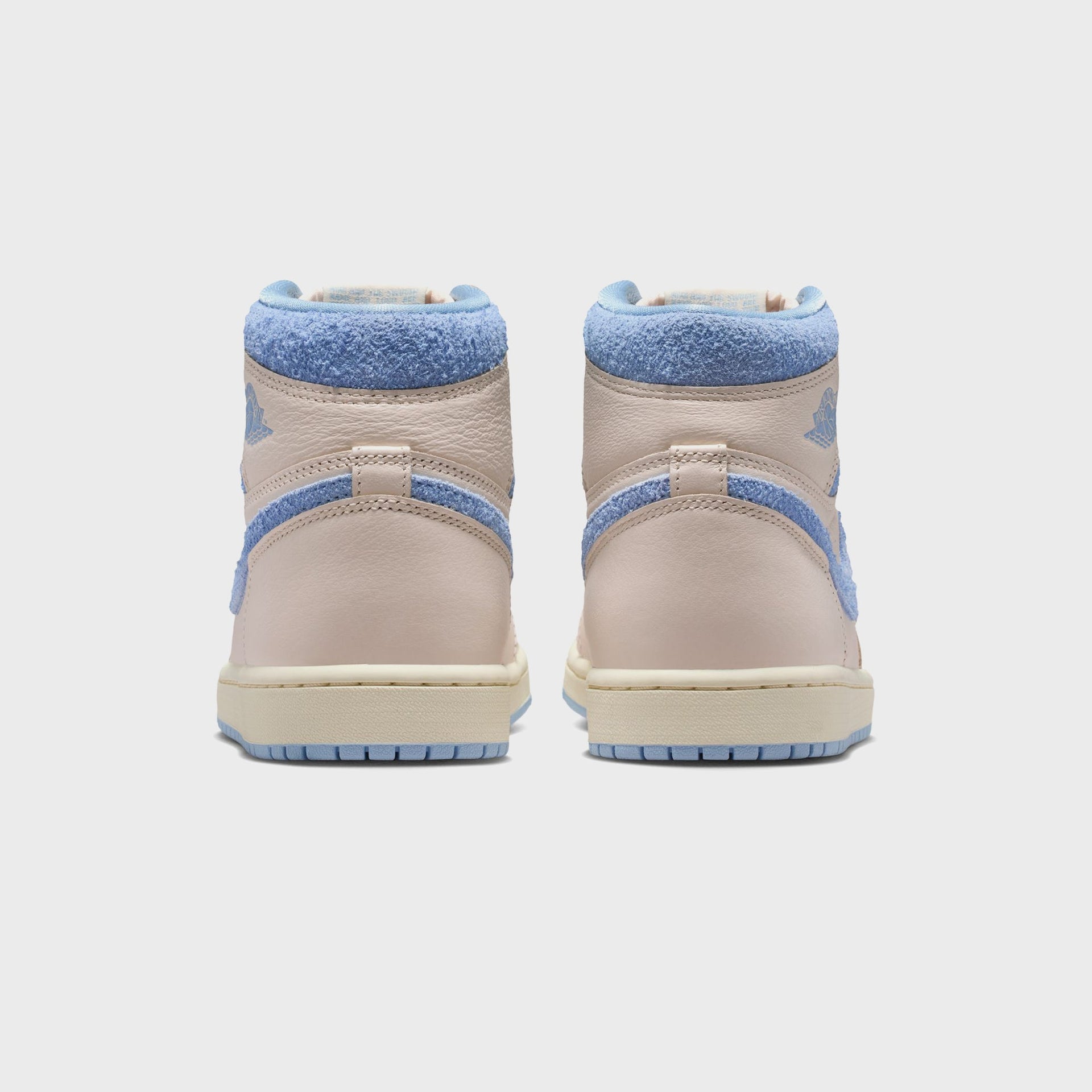 Jordan WMNS Air Jordan 1 Retro  High OG - Pale Ivory/Psychic Blue/ Coconut Milk