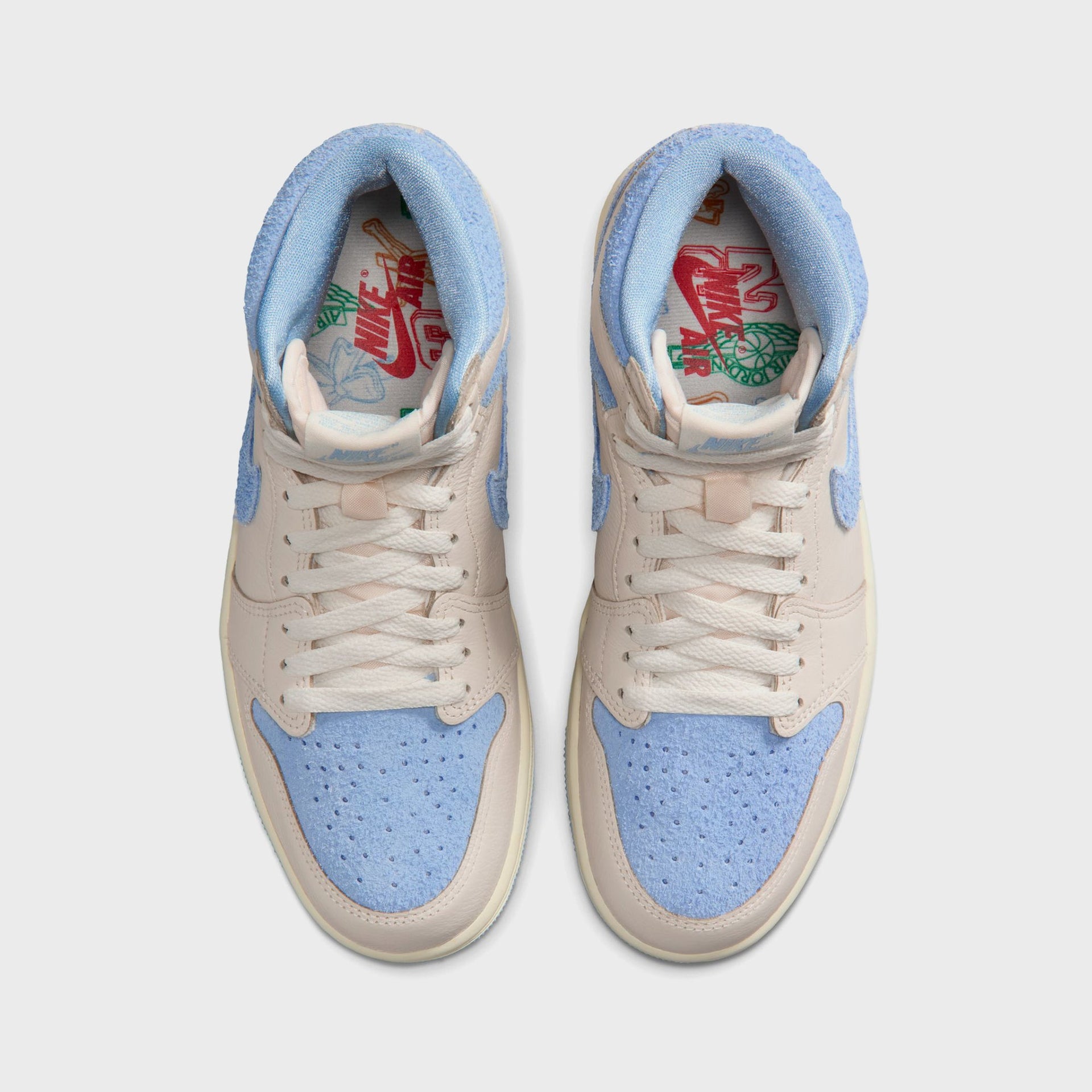 Jordan WMNS Air Jordan 1 Retro  High OG - Pale Ivory/Psychic Blue/ Coconut Milk