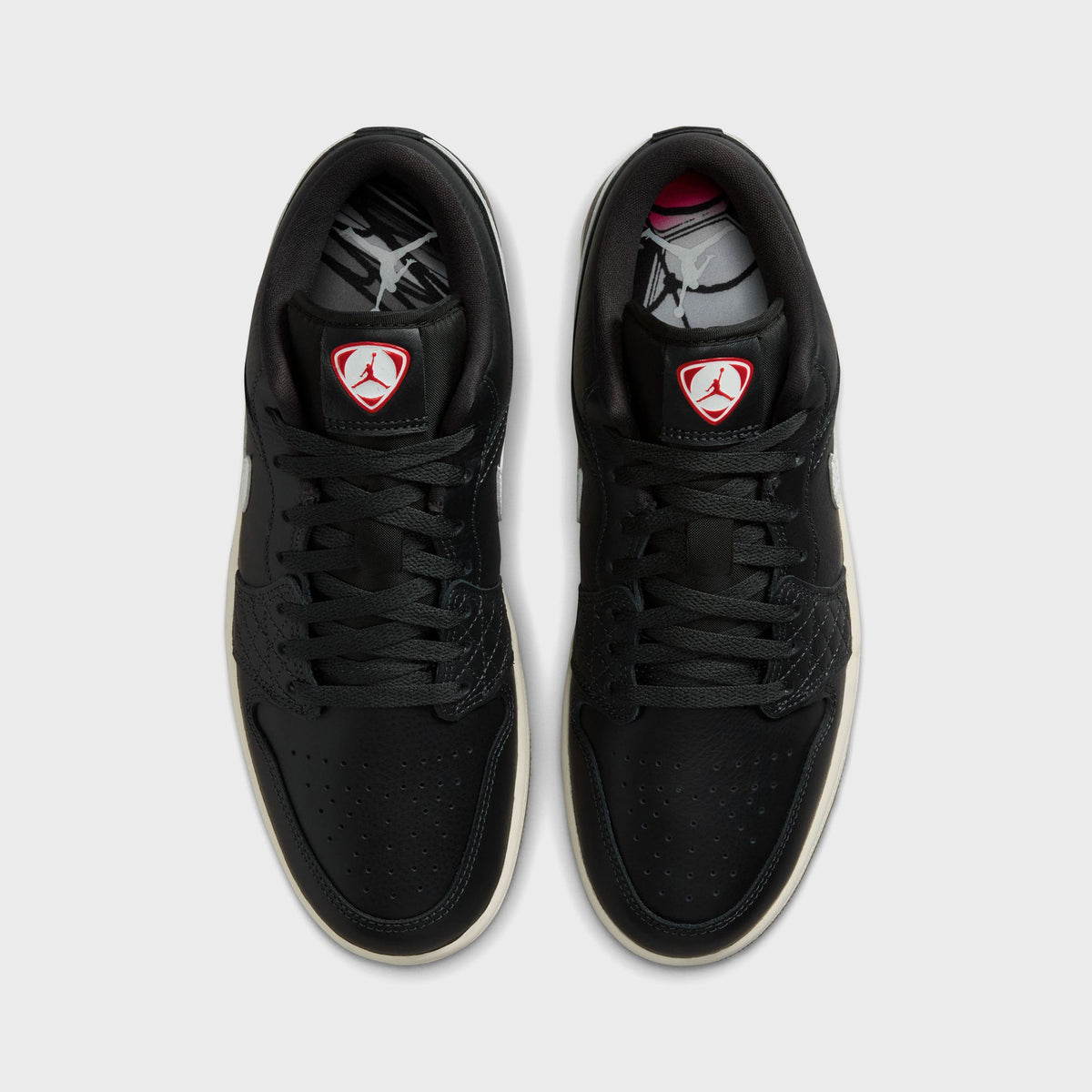 Jordan Air Jordan 1 Low SE - Off-Noir / University Red / Game Royal / Sail
