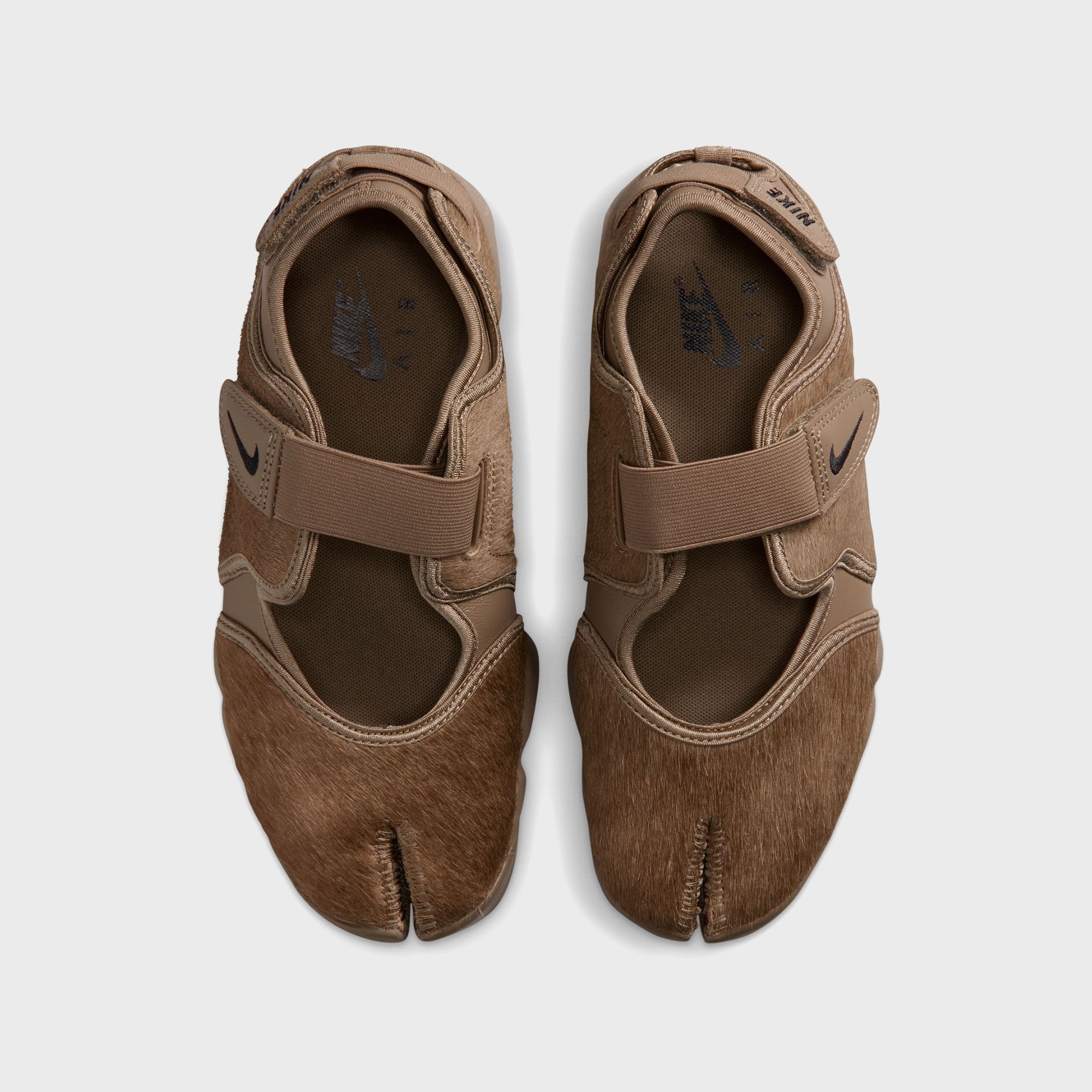 NIKE エアリフトブラウン　23cm Nike WMNS Air Rift Pony - Dark Driftwood / Black – Kith Japan
