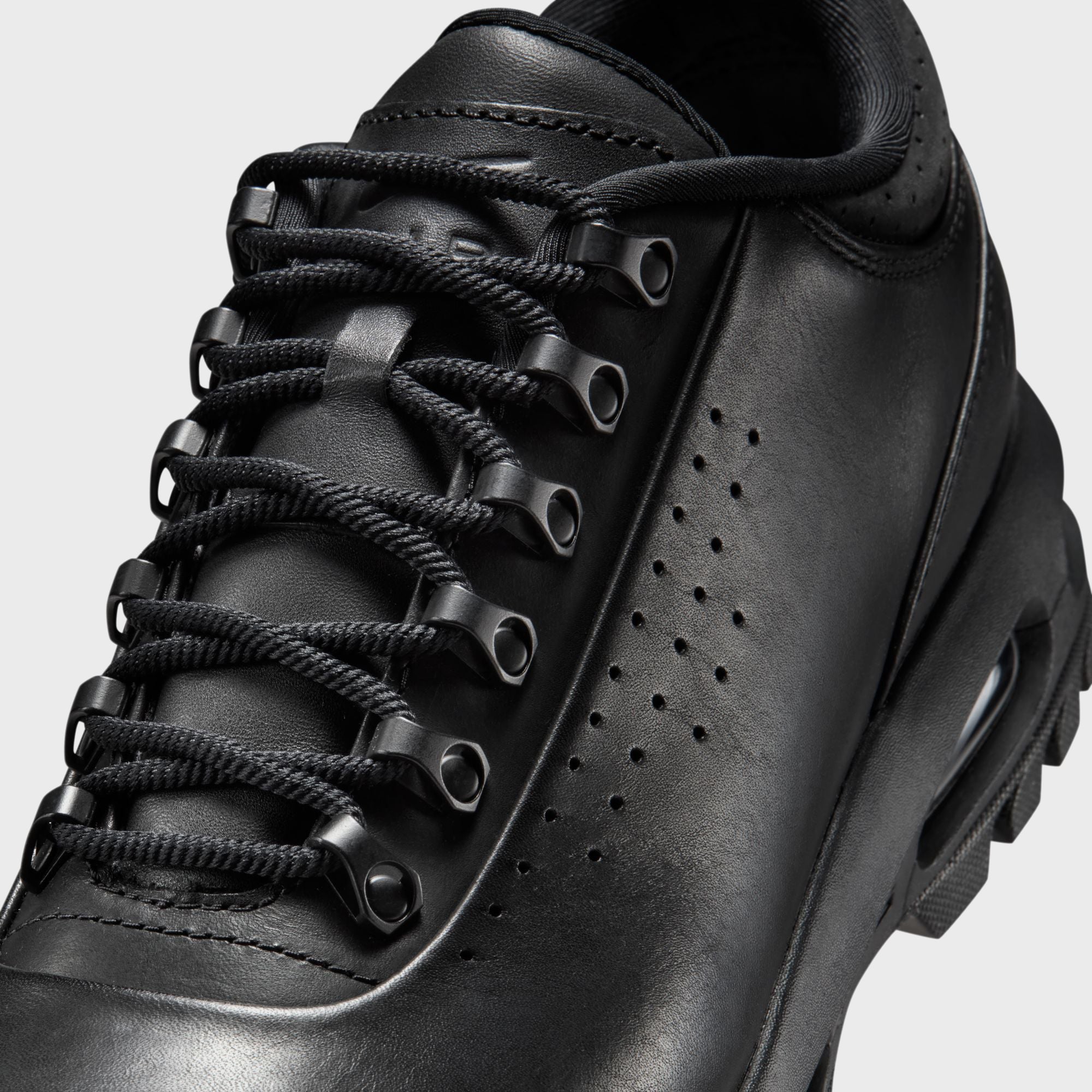 Nike Air Max Goadome Low - Black – Kith Japan