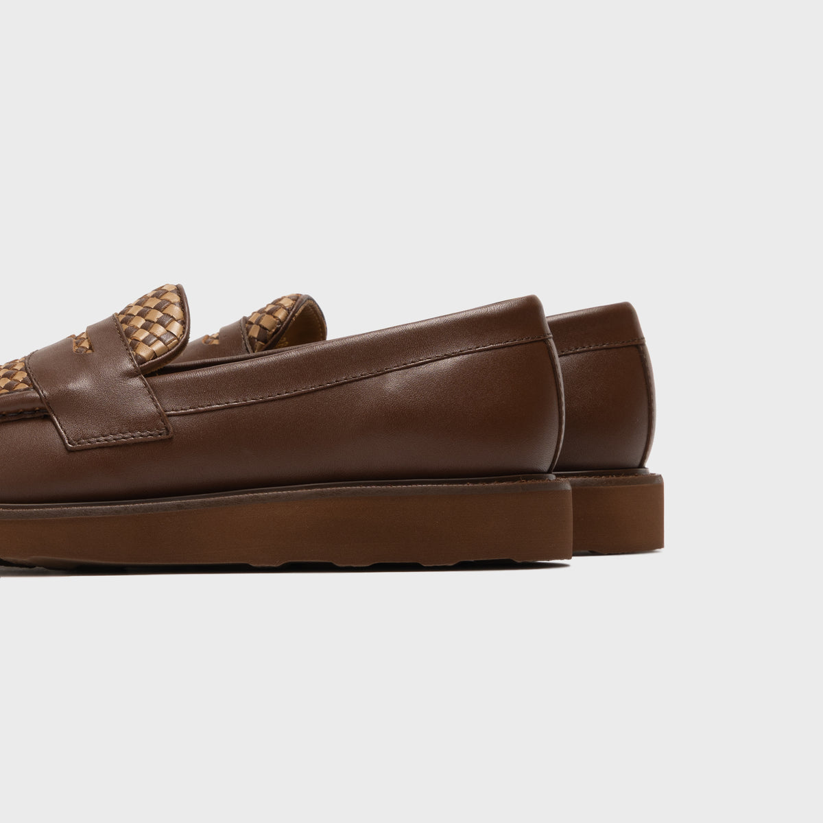 CAMINANDO Weaving Loafer - Brown