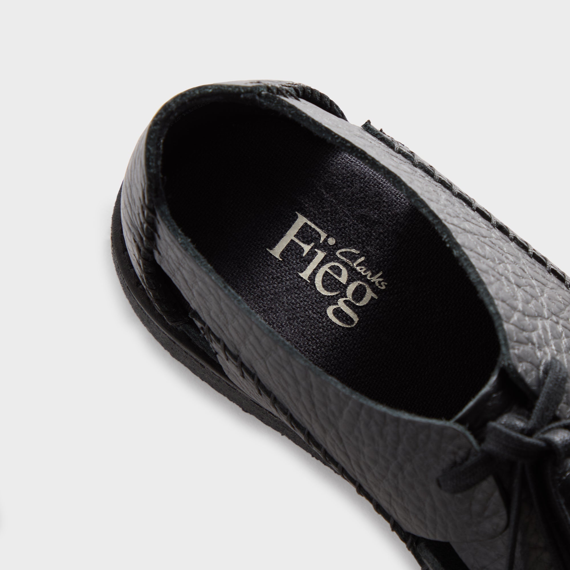 ちい　ブラックＭ PRE-ORDER | 8th St by Ronnie Fieg for Clarks Originals Ridgevale