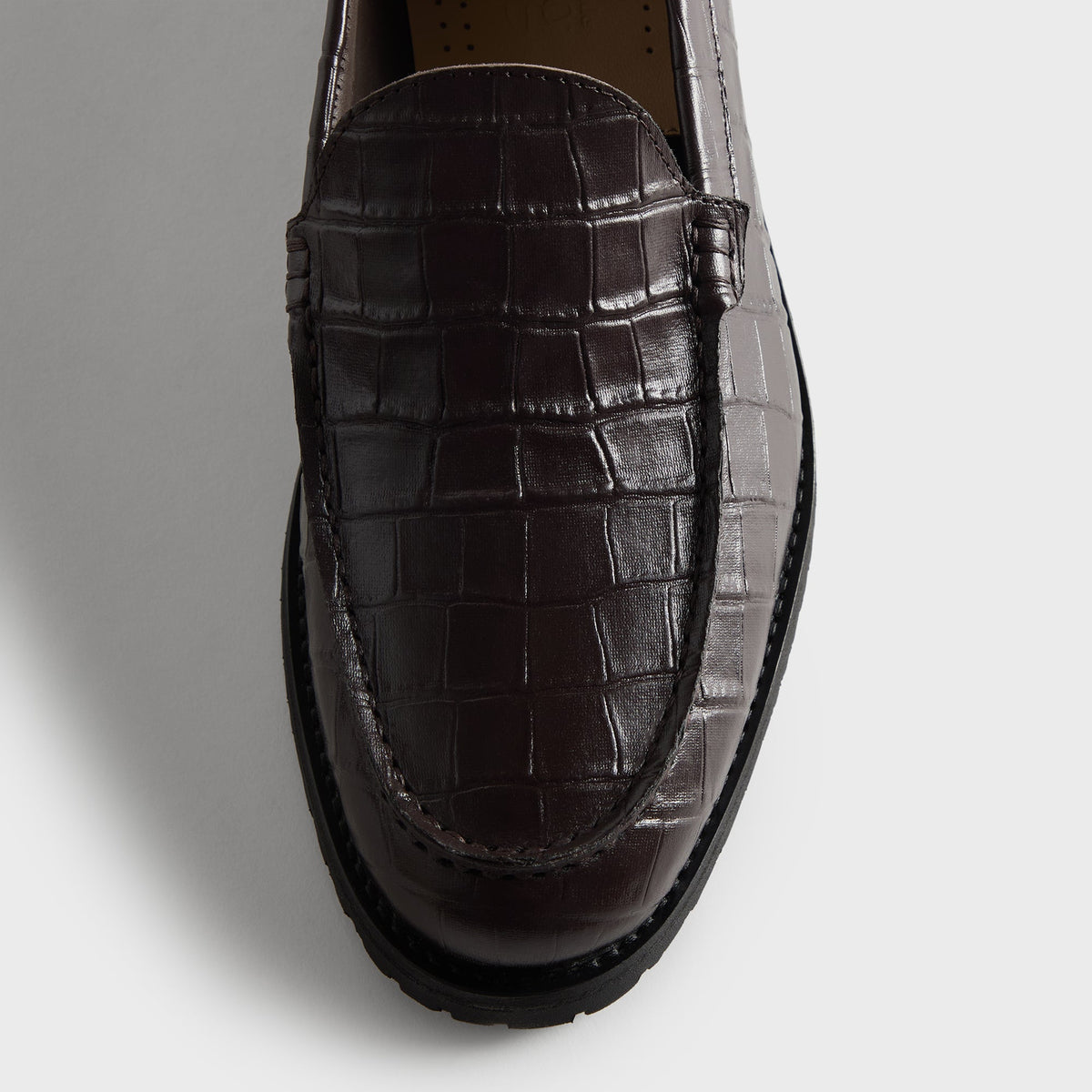 8th St by Ronnie Fieg for Clarks Originals Bristol Loafer - Brown