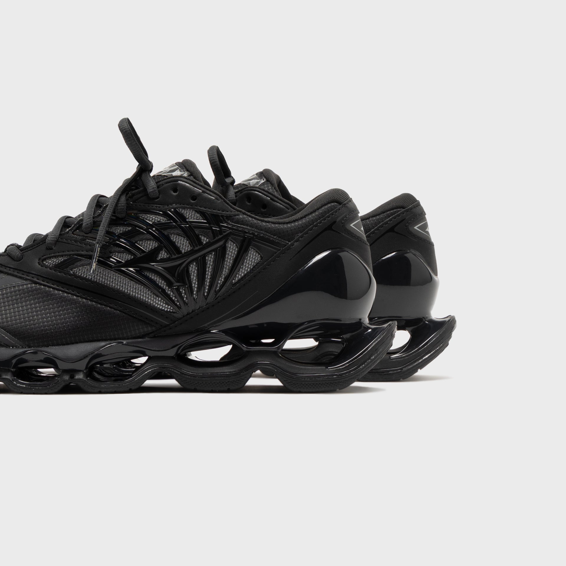 Mizuno Wave Prophecy LS GTX - Black Sand / Black