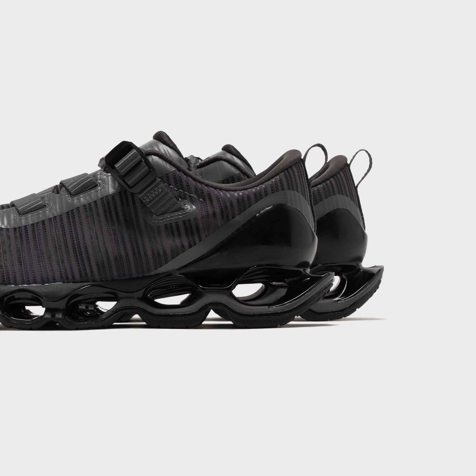 Mizuno Wave Prophecy Strap 2 - Dark Grey – Kith Japan