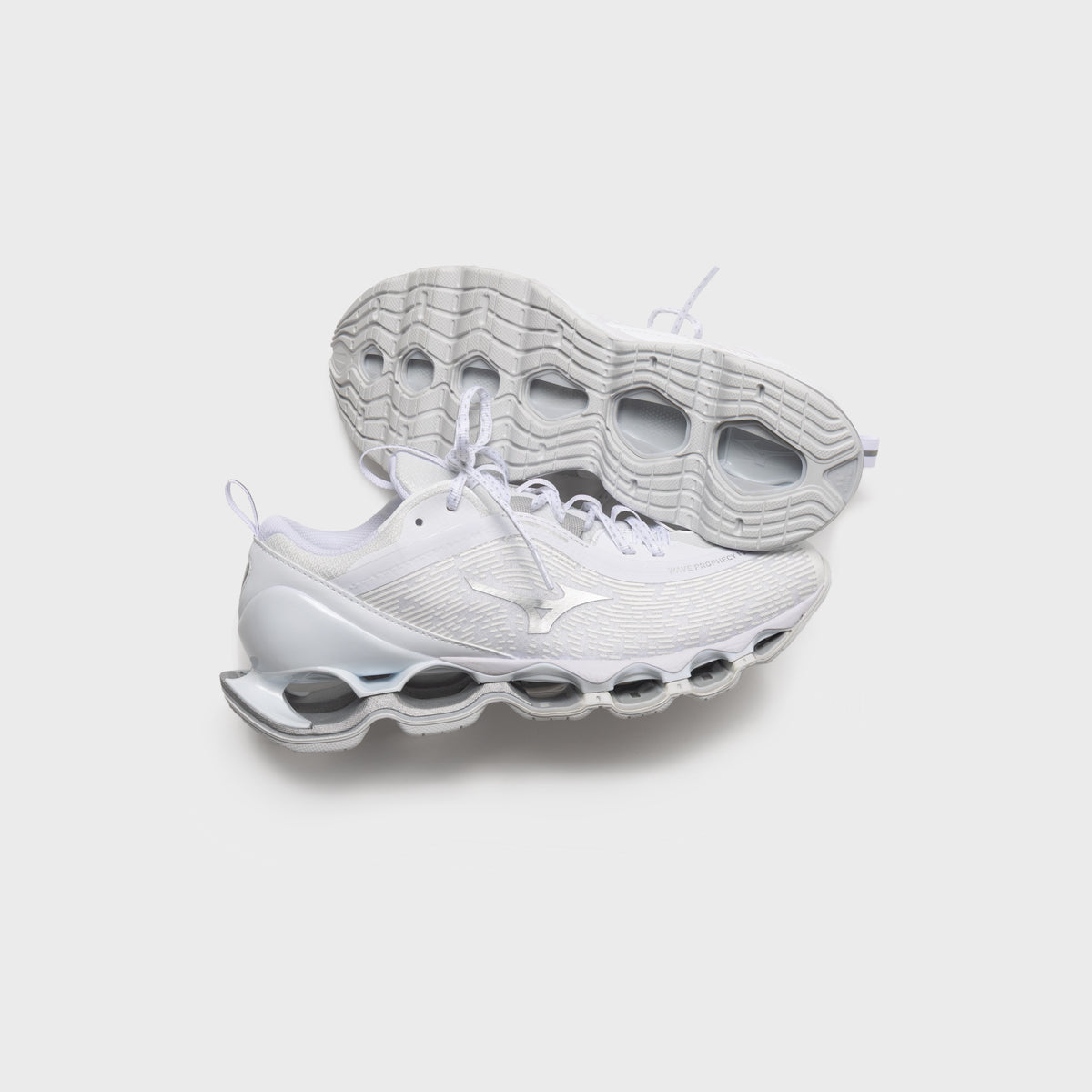 Mizuno Wave Prophecy 13.2 - White / Silver
