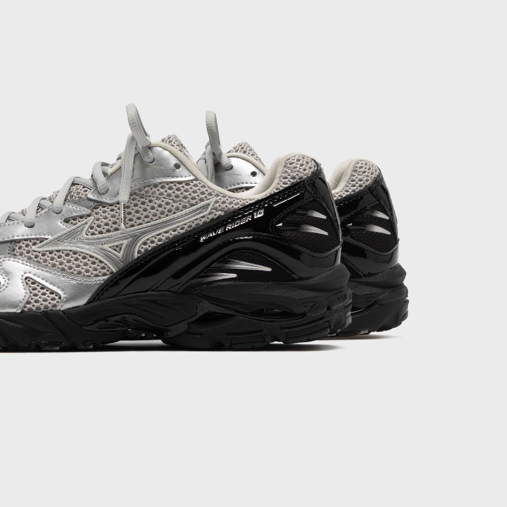 Mizuno Wave Rider 10 - Silver – Kith Japan