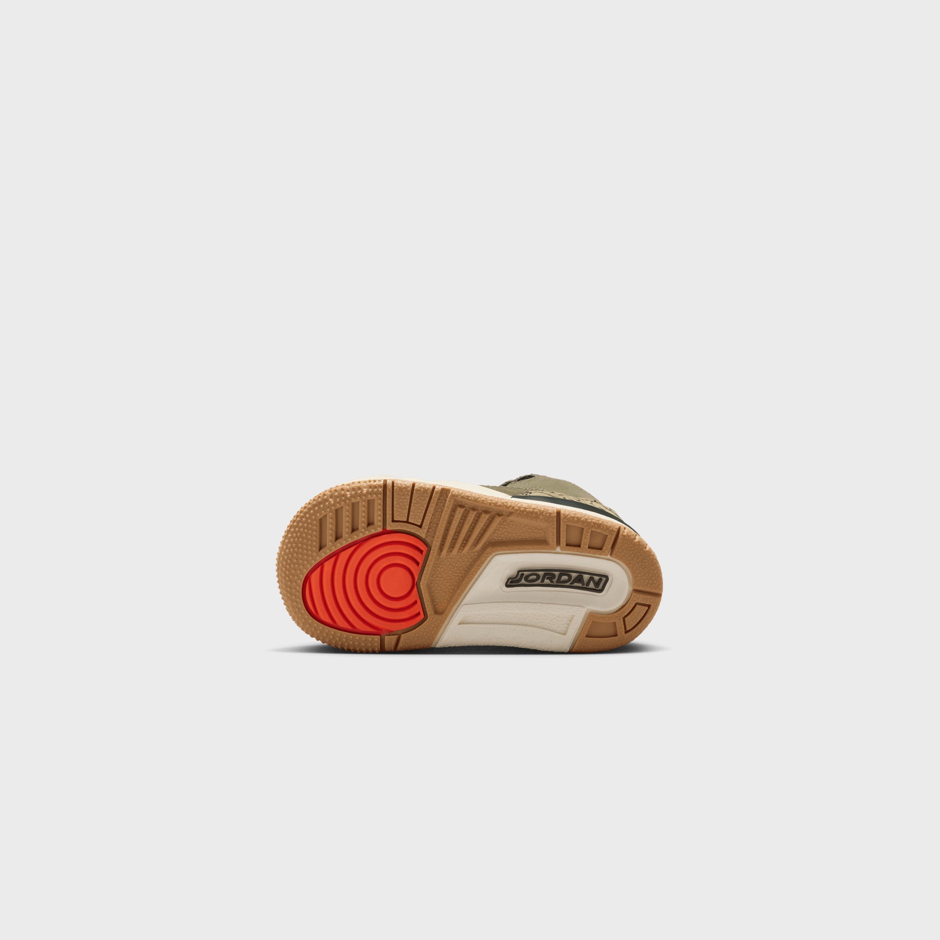 Jordan TD Jordan 3 Retro - Medium Olive / Sequoia / Neutral Olive / Sail