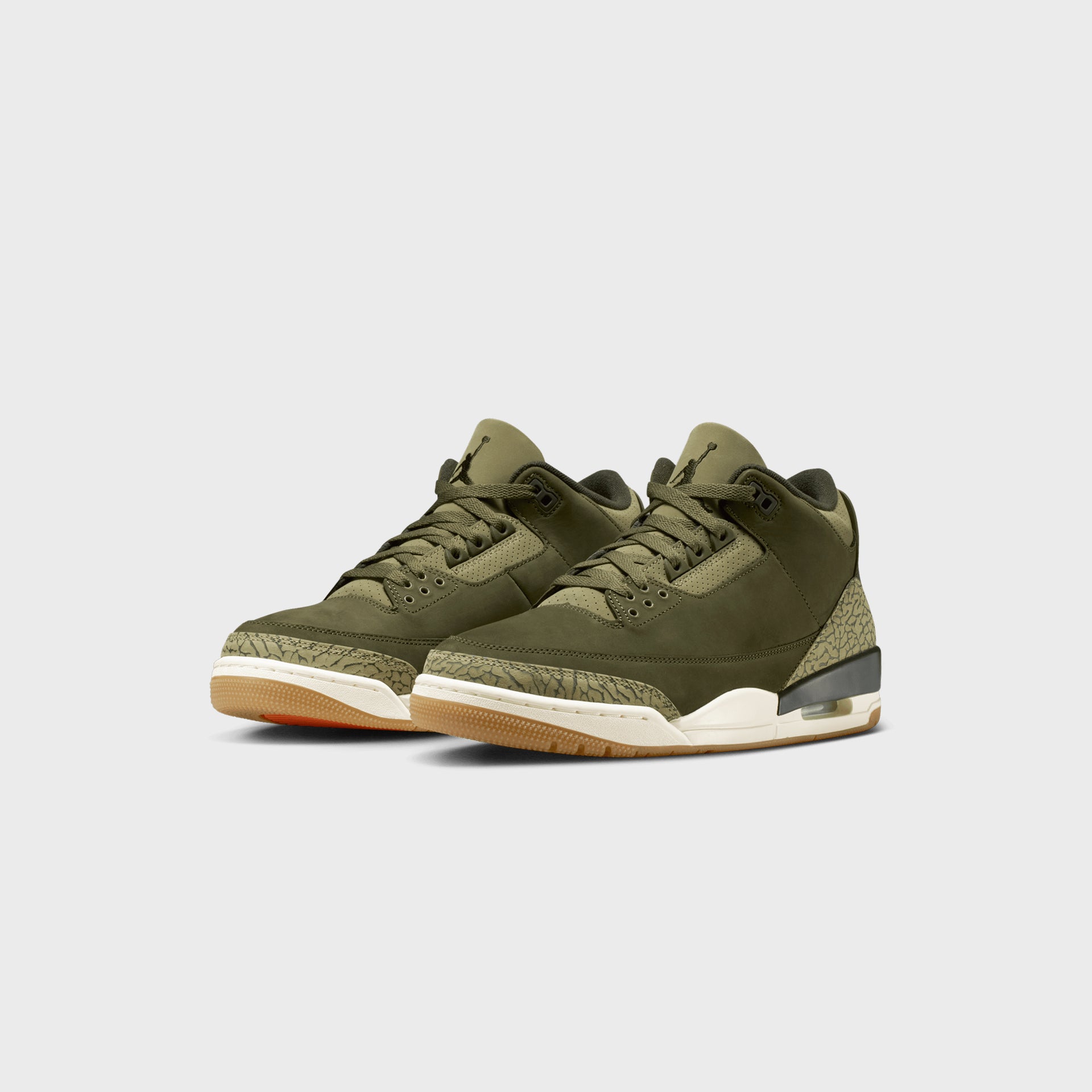 Jordan Air Jordan 3 Retro - Medium Olive / Sequoia / Neutral Olive / Sail