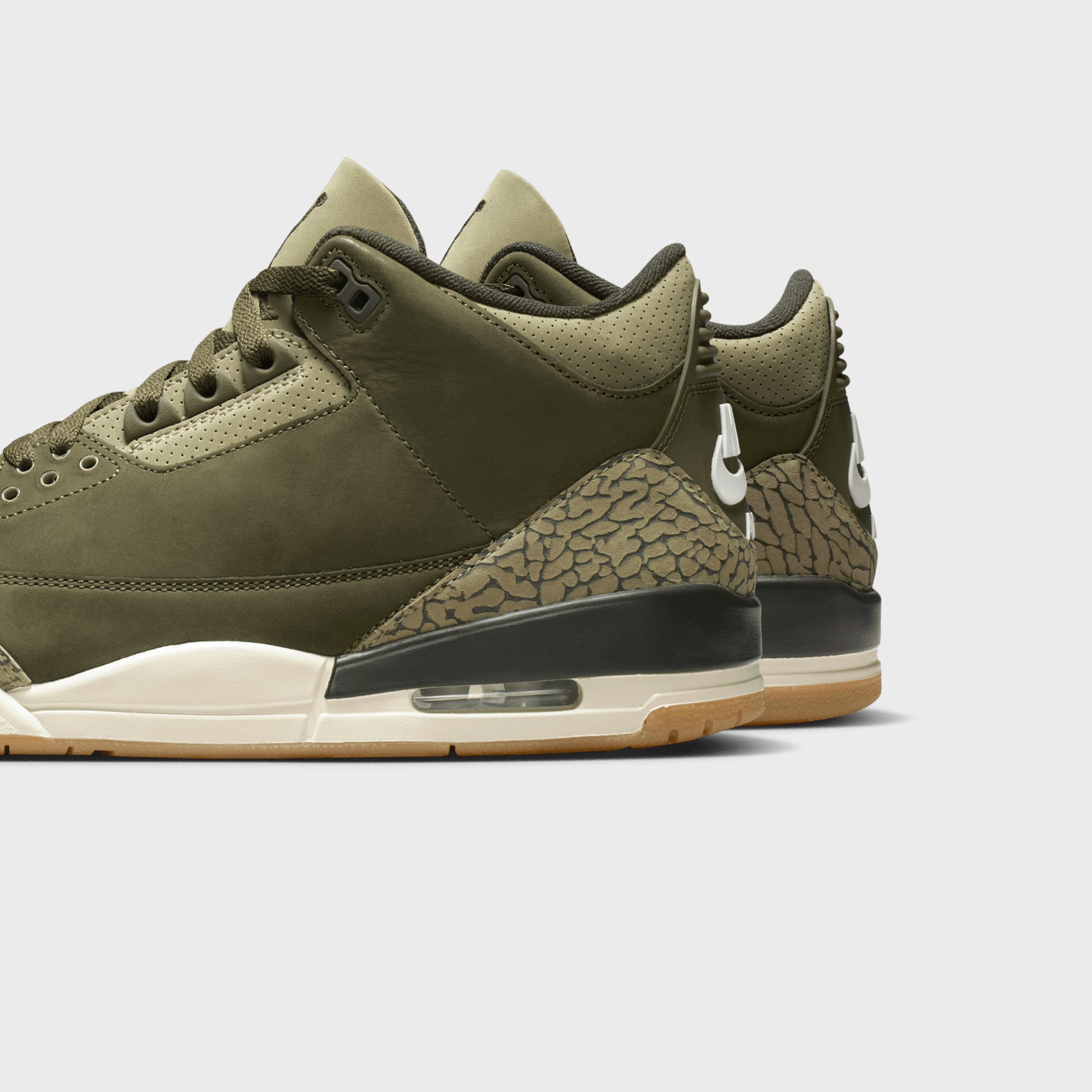 Jordan Air Jordan 3 Retro - Medium Olive / Sequoia / Neutral Olive
