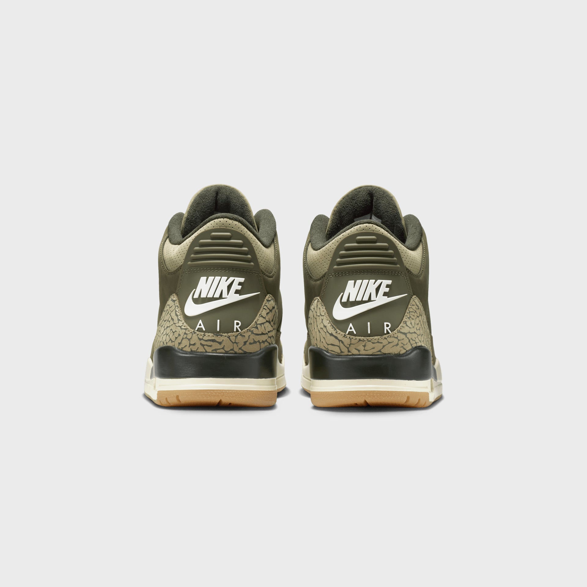 Jordan Air Jordan 3 Retro - Medium Olive / Sequoia / Neutral Olive / Sail
