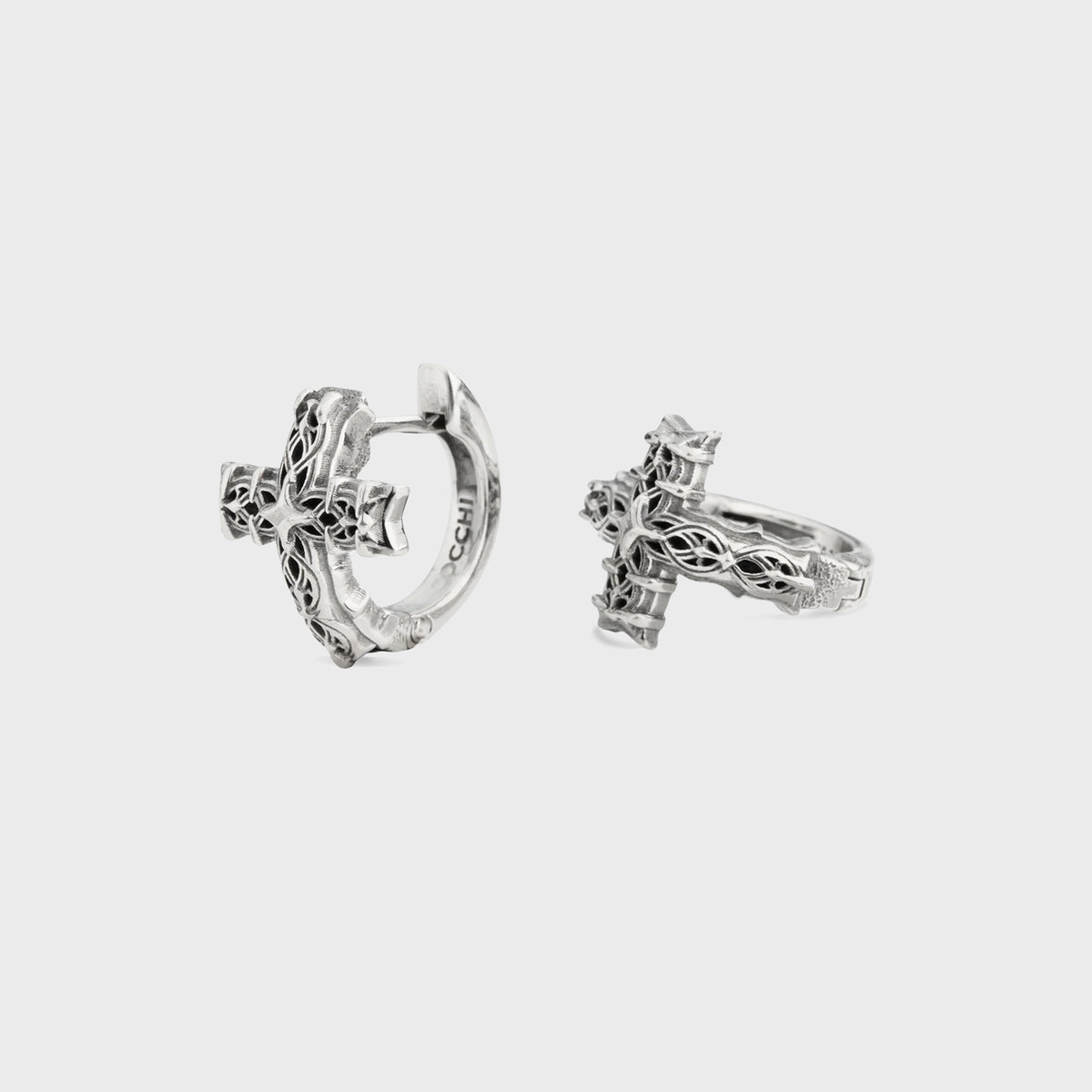 EMANUELE BICOCCHI Notre Cross Reissue Cross Hoop Earring - Silver