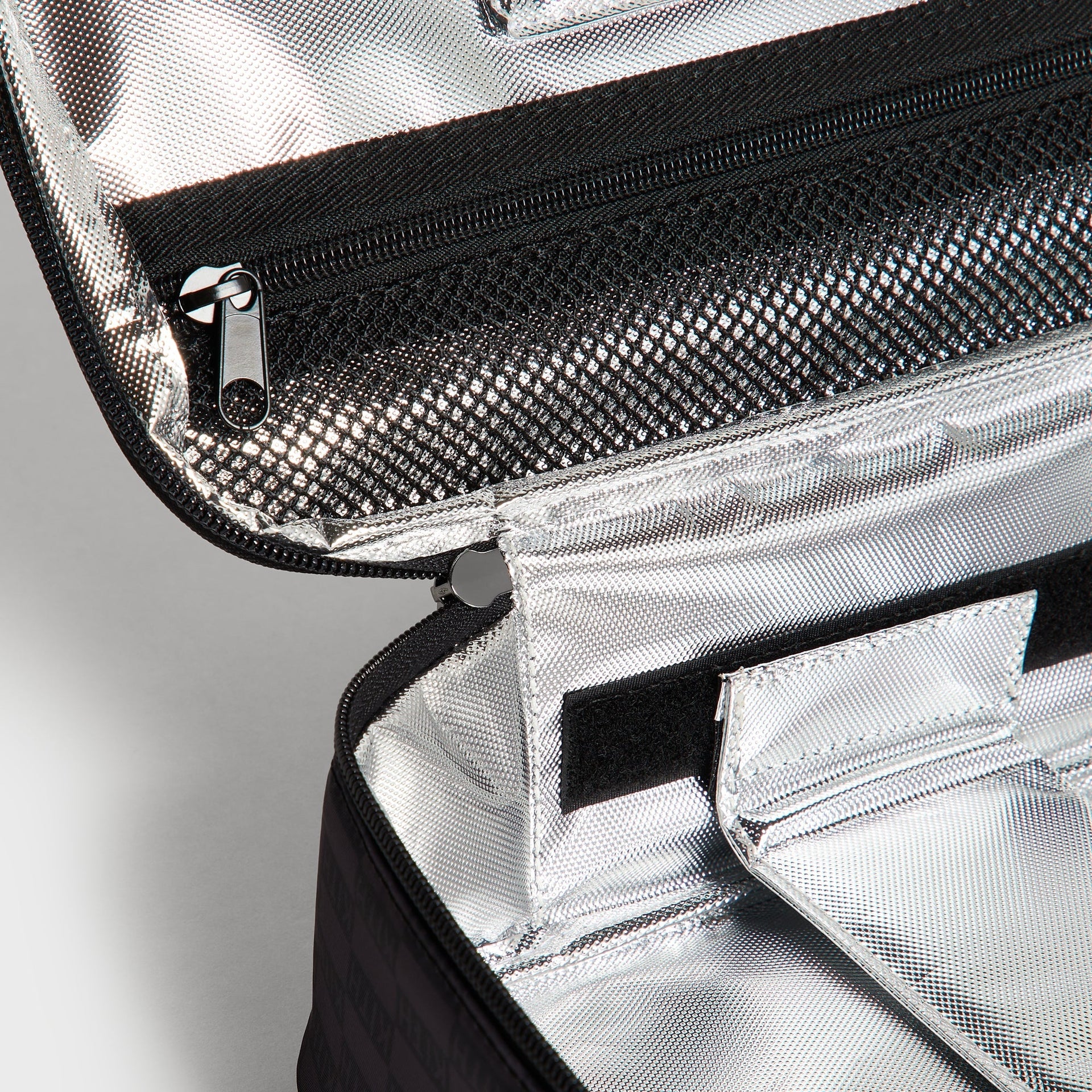Kith Kids for STATE Rodgers Lunch Box - Black - PH