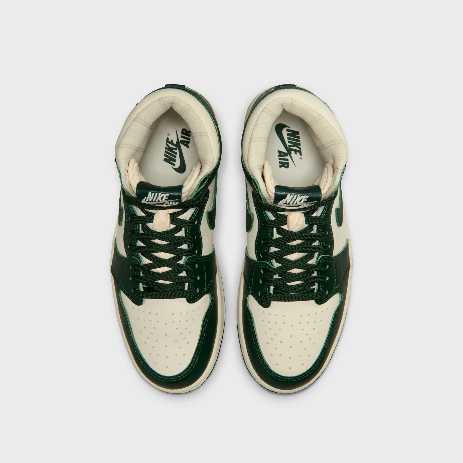 Jordan WMNS Air Jordan 1 Retro High OG - Pale Ivory / Pro Green / Fir / Coconut Milk