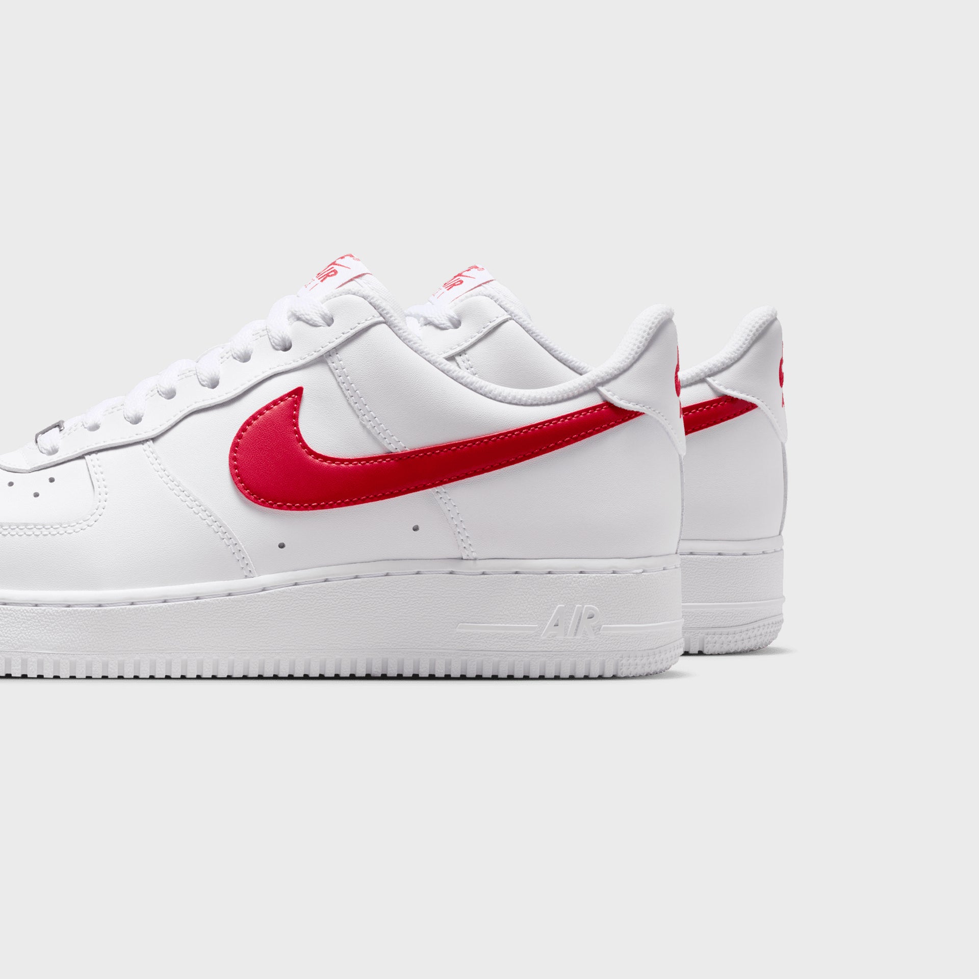 Nike Air Force 1 '07 LV8 - White/University Red
