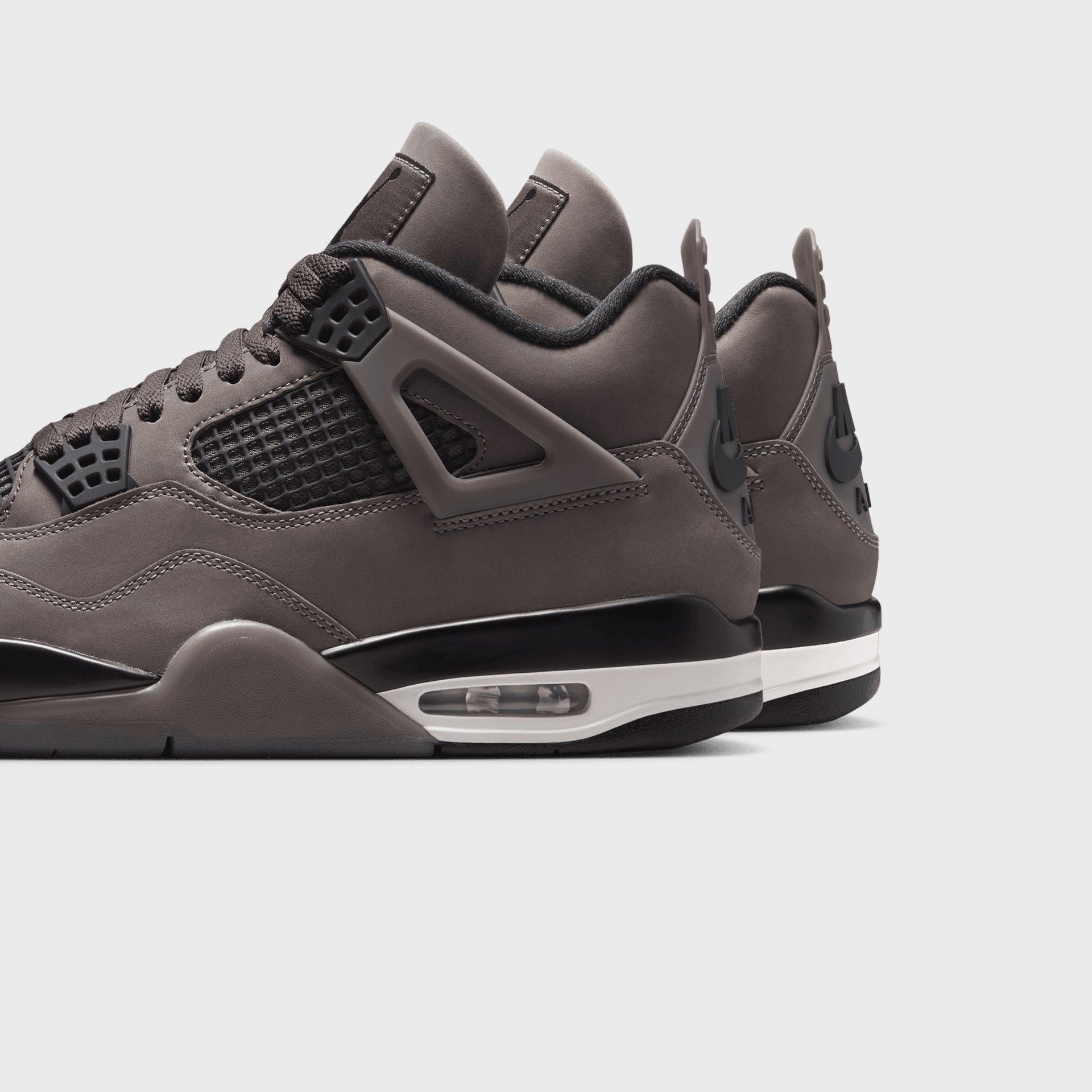 Jordan Air Jordan 4 Retro - Cave Stone / Black / Phantom