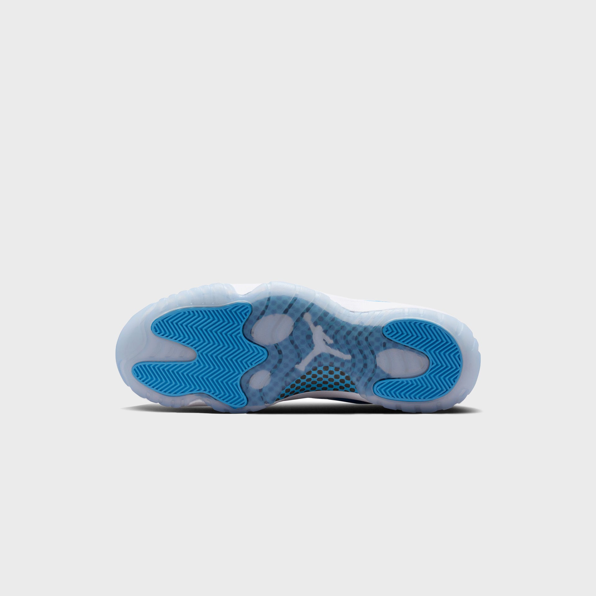 Jordan Air Jordan 11 Retro Low - White / University Blue