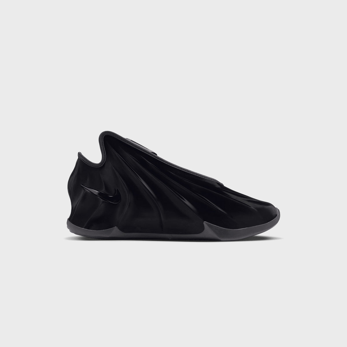 Nike G.T. Future EP - Black / Black / Black