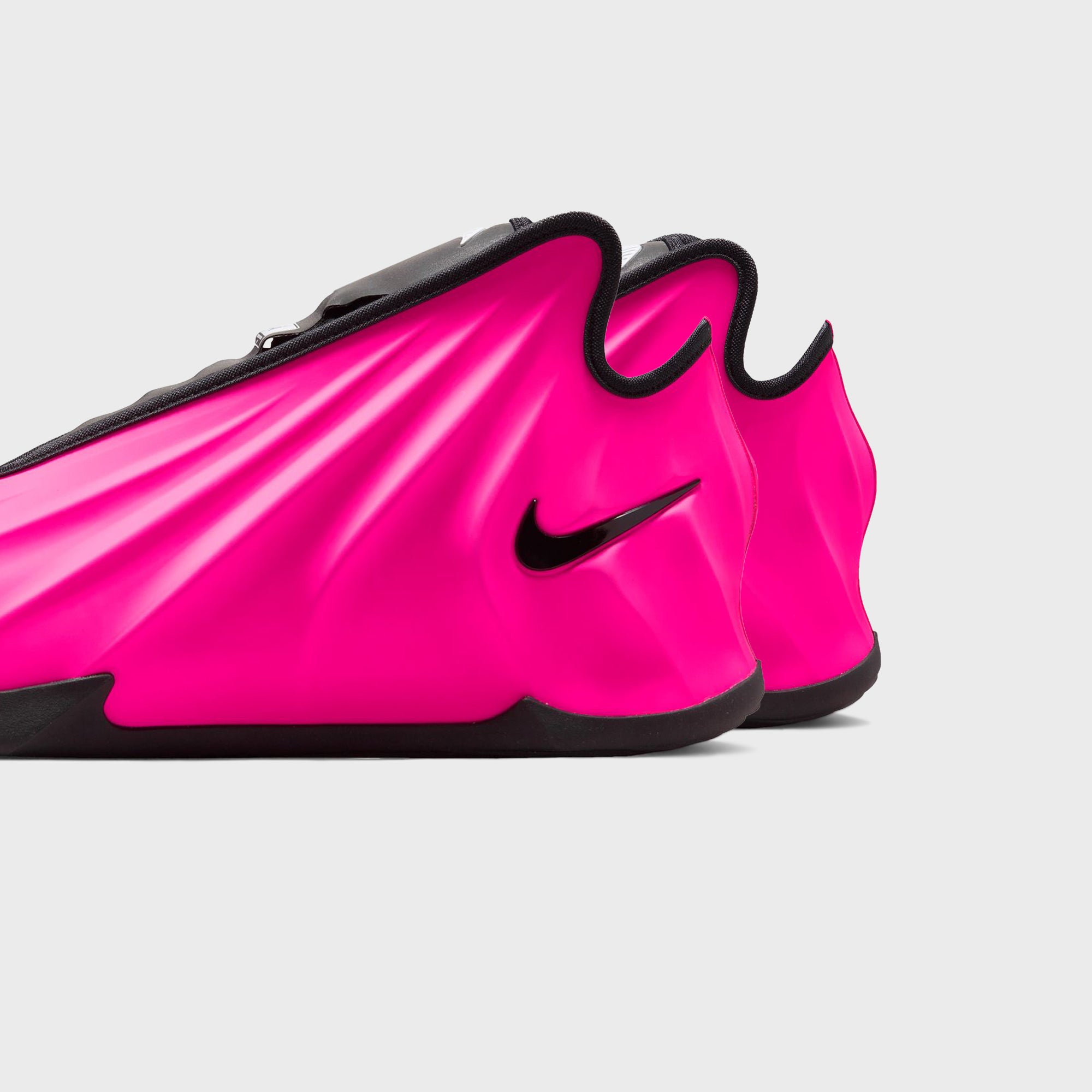 NIK:FZ5591-601:G.T. FUTURE EP - PINK – Kith Japan