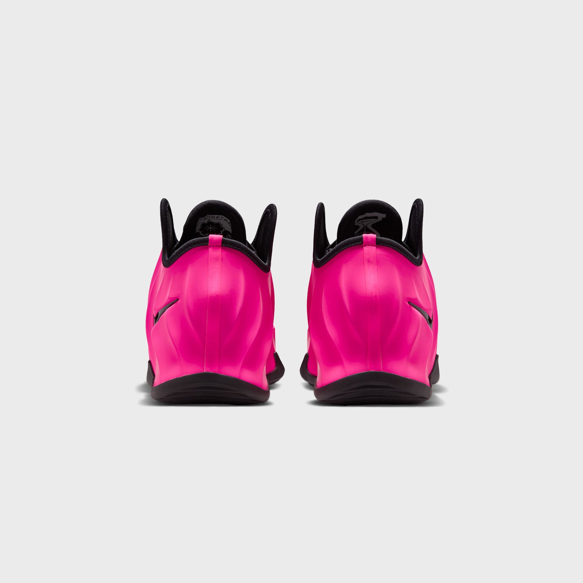 NIK:FZ5591-601:G.T. FUTURE EP - PINK