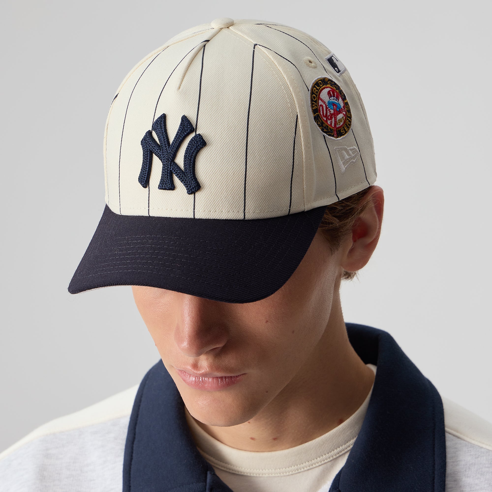 Kith & New Era for the New York Yankees Stripe 9FORTY MCrown A
