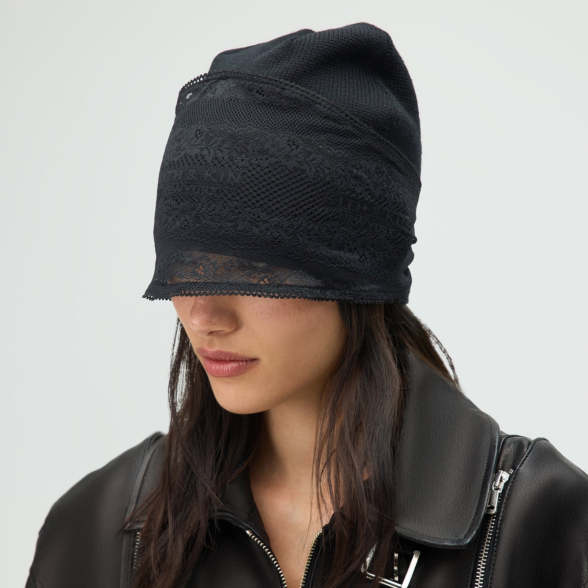 Lisa for Kith Women Cuffless Beanie With Lace Veil - Black